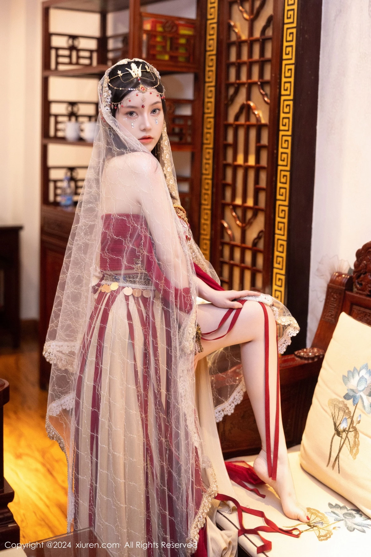 [XiuRen]高清写真图 2024.04.07 No.8349 豆瓣酱 美乳性感