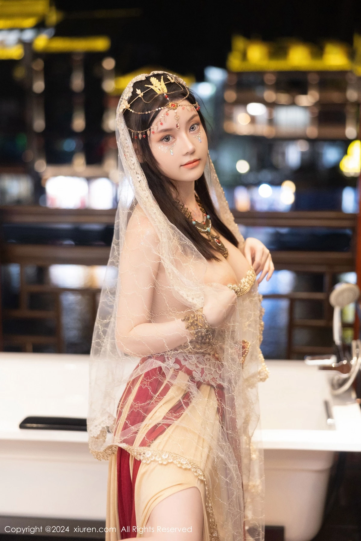[XiuRen]高清写真图 2024.04.07 No.8349 豆瓣酱 美乳性感