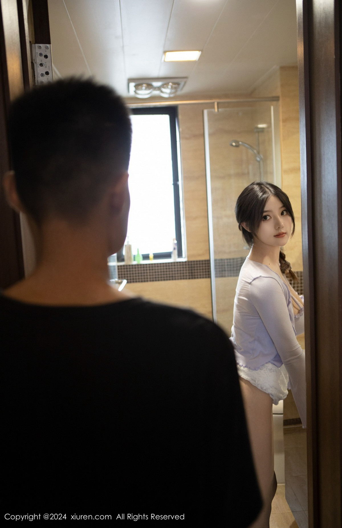 [XiuRen]高清写真图 2024.06.07 No.8677 豆瓣酱 丝袜美腿
