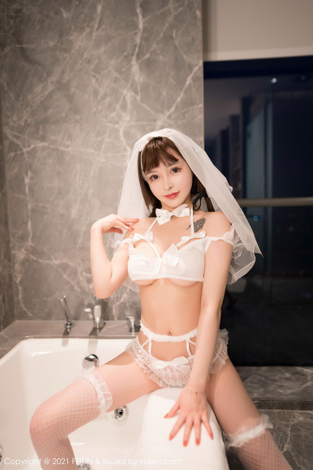 [FEILIN]高清写真图 2021.02.18 VOL.374 哩哩呀