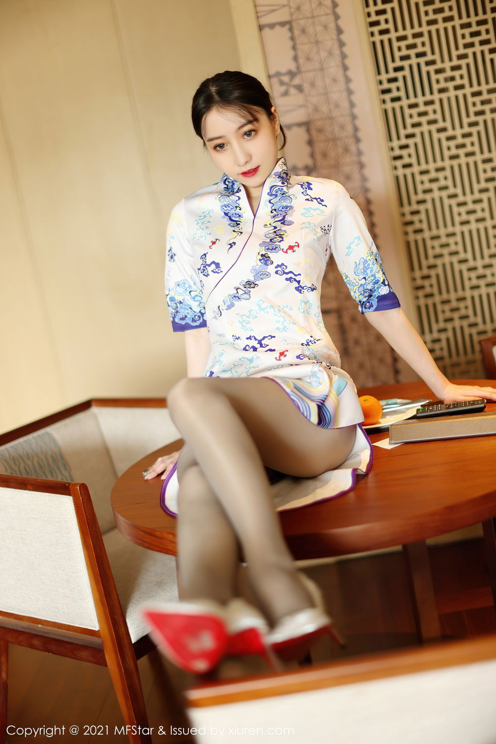 [MFStar]高清写真图 2021.04.30 VOL.490 水水er