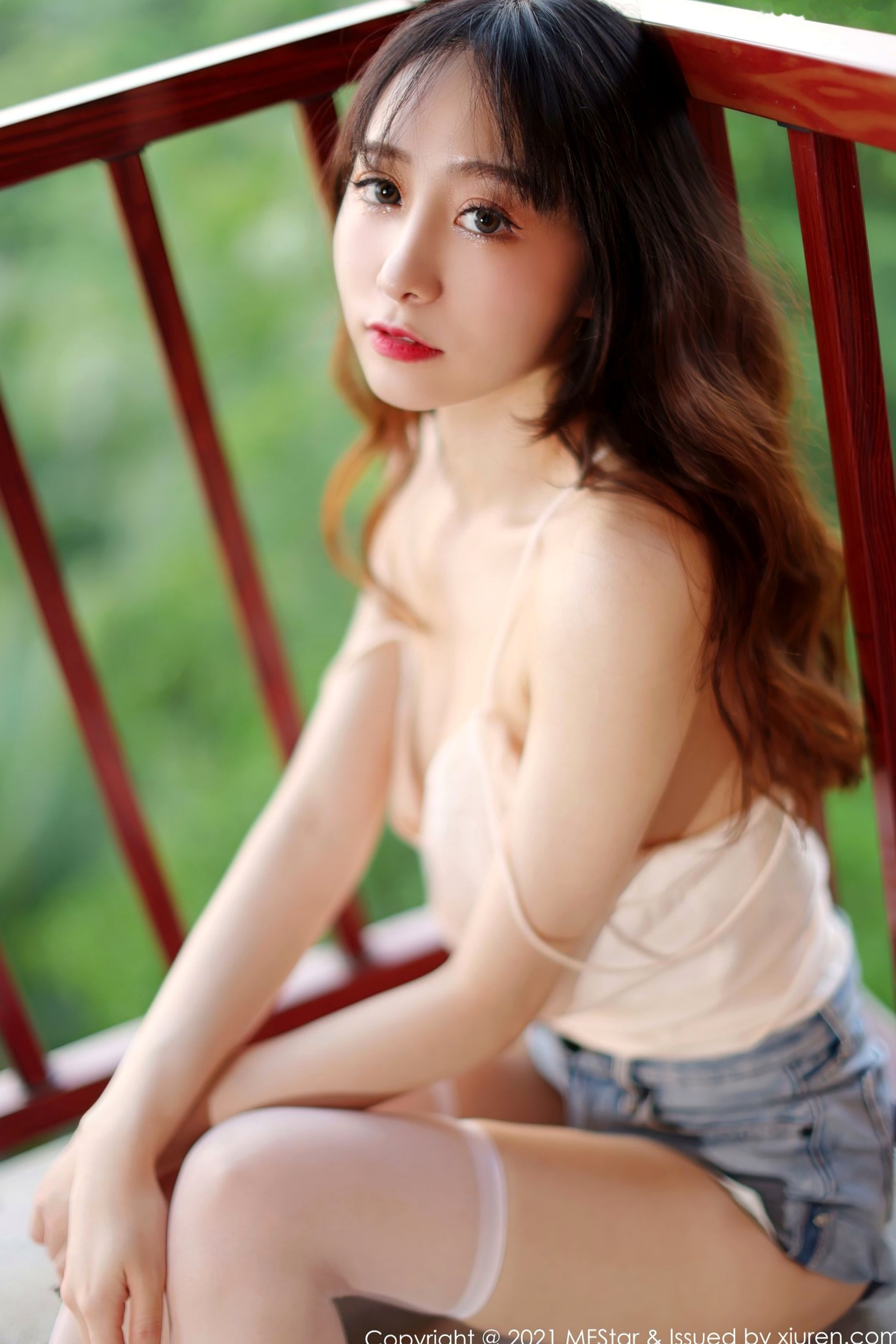 Gallery - MFStar模范学院-506-水水er-丽江旅拍宽松牛仔裤-2021.06.18模范学院 水水er女神私房照_秀色女神 - image 18