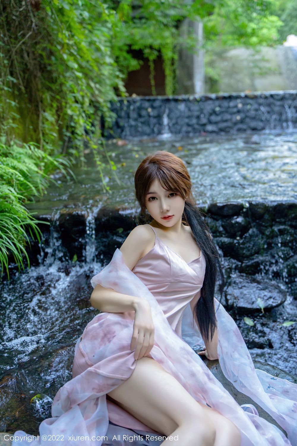 [XiuRen秀人网]高清写真图 2022.10.11 No.5690 婠婠么&小肥莹