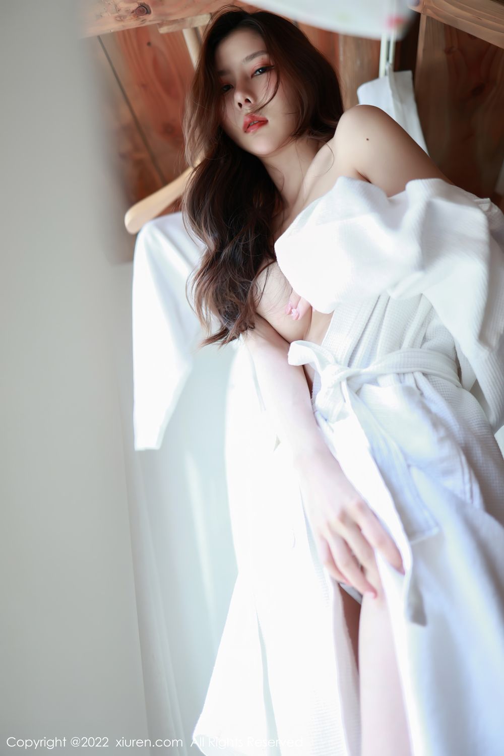 [XiuRen]高清写真图 2022.04.27 No.4932 尹甜甜