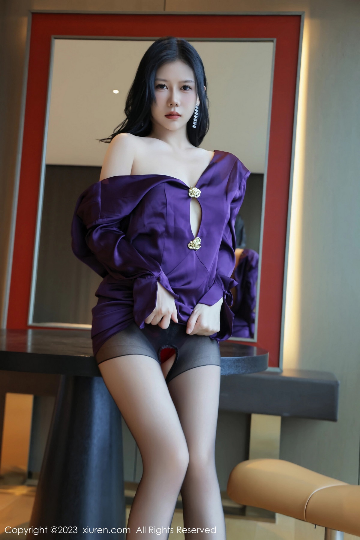 [XiuRen]高清写真图 2023.11.22 No.7700 尹甜甜 黑丝美腿