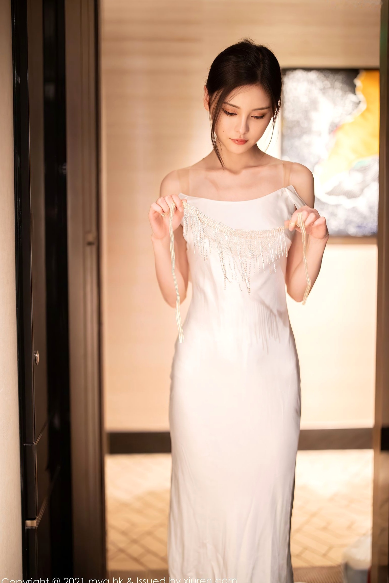 Gallery - MyGirl美媛馆-552-小夕Juju-纯白新娘礼服诱惑写真，修长美腿演绎极致丝袜视觉盛宴，江浙沪旅拍唯美浪漫风格美媛馆丝袜诱惑婚纱私房照 小夕juju女神私房照_秀色女神 - image 10