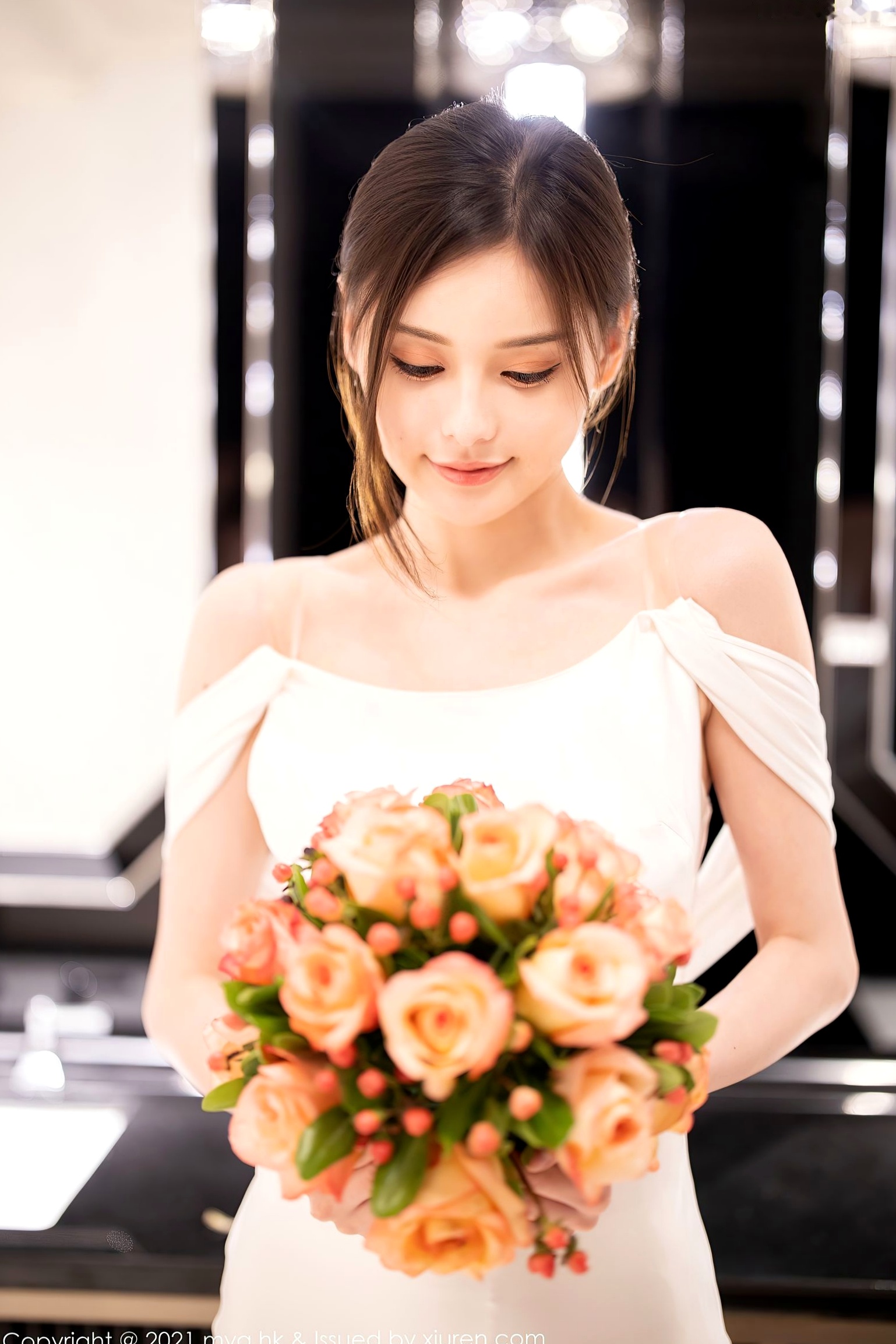 Gallery - MyGirl美媛馆-552-小夕Juju-纯白新娘礼服诱惑写真，修长美腿演绎极致丝袜视觉盛宴，江浙沪旅拍唯美浪漫风格美媛馆丝袜诱惑婚纱私房照 小夕juju女神私房照_秀色女神 - image 53