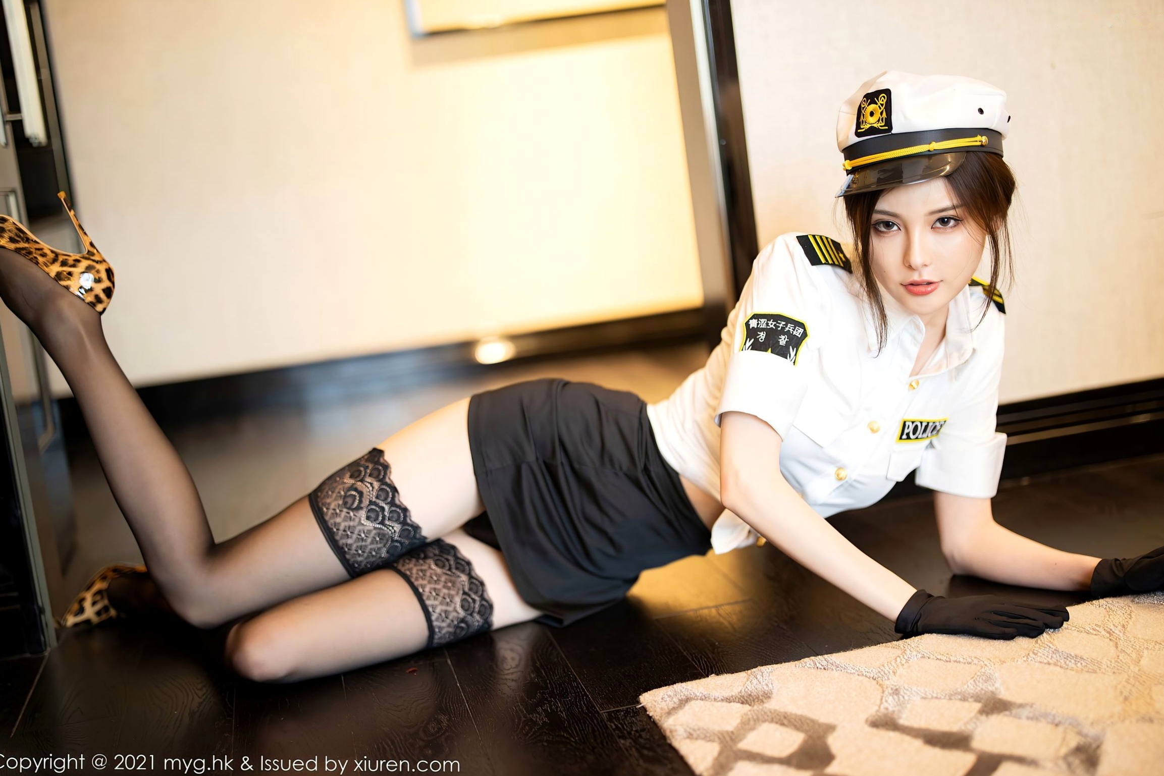 Gallery - MyGirl美媛馆-539-小夕Juju女警制服诱惑，搭配蕾丝黑丝尽显性感风格，私房大尺度写真美媛馆制服性感黑丝私房照诱惑 小夕juju女神私房照_秀色女神 - image 17