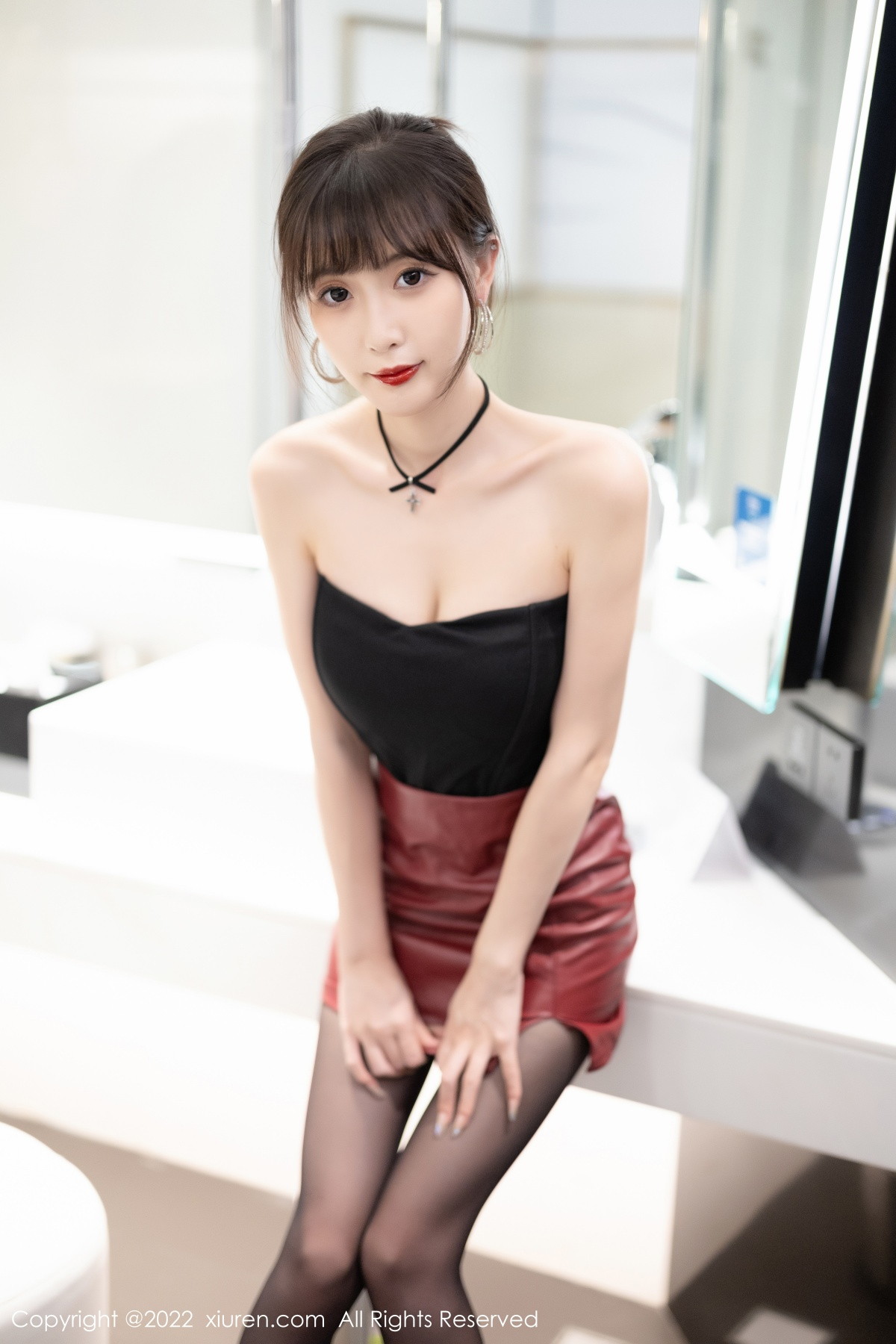 [XiuRen]高清写真图 2022.11.09 No.5831 林星阑 黑丝美腿