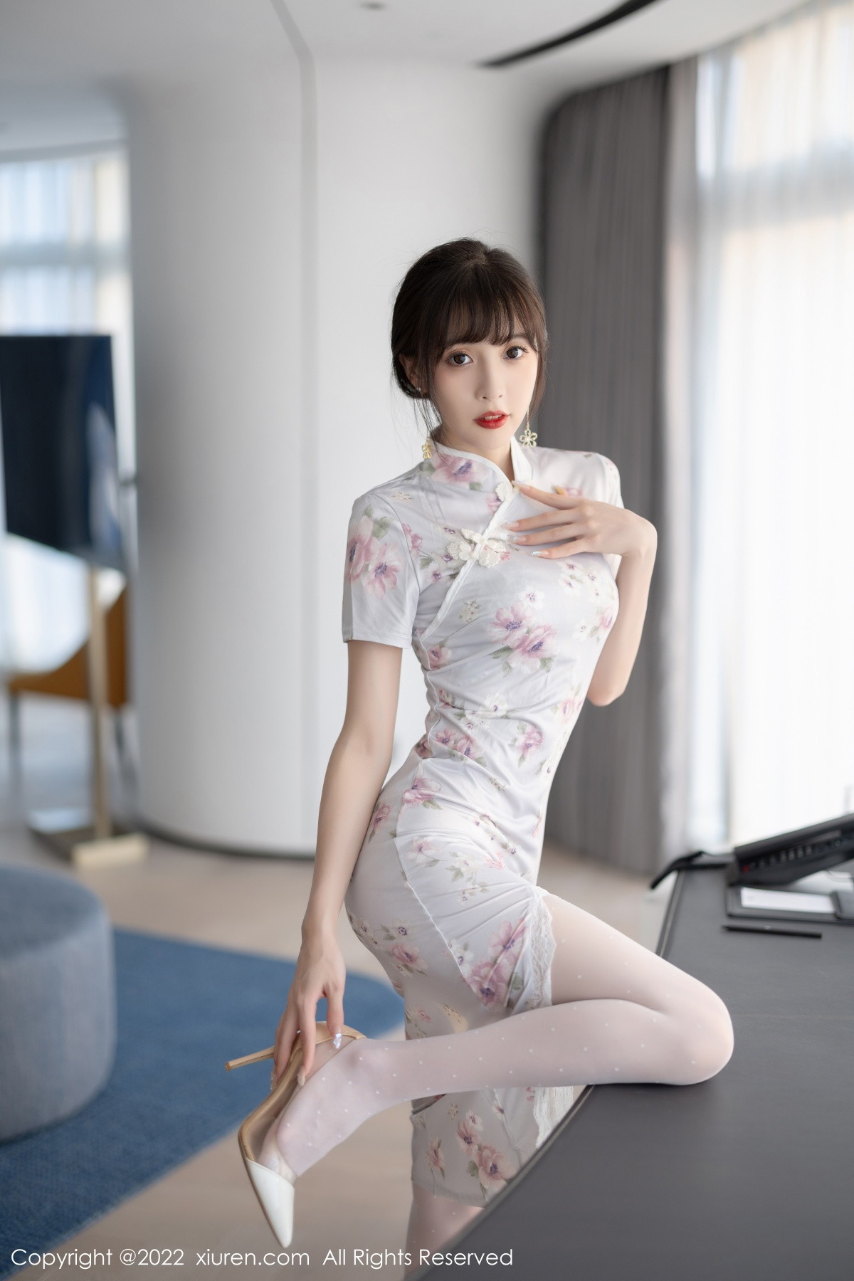 [XiuRen]高清写真图 2022.10.25 No.5757 林星阑 旗袍美腿