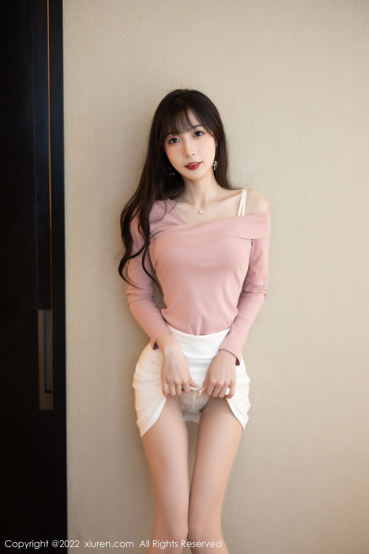 [XiuRen]高清写真图 2022.11.30 No.5934 林星阑 短裙美腿