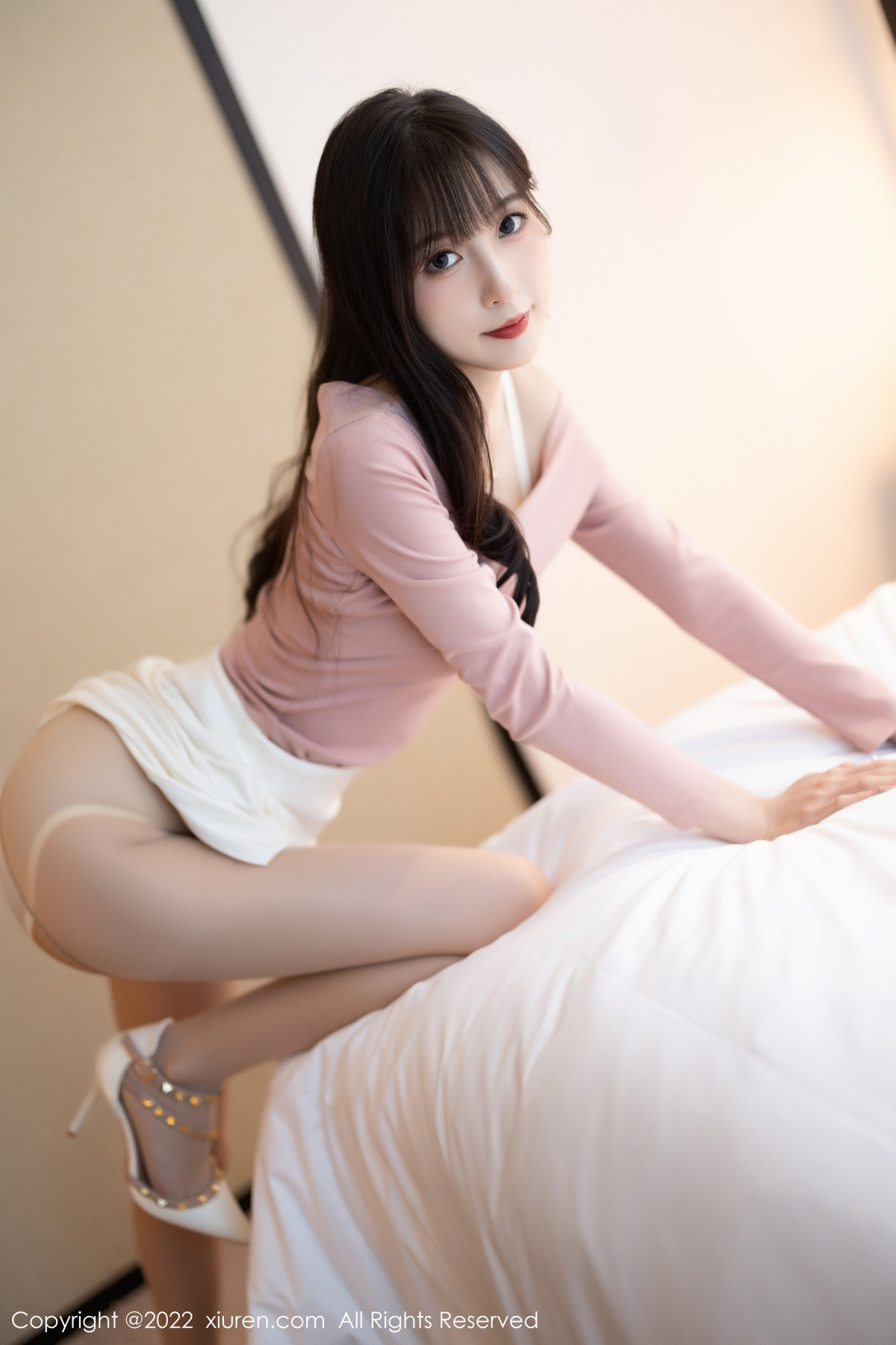[XiuRen]高清写真图 2022.11.30 No.5934 林星阑 短裙美腿