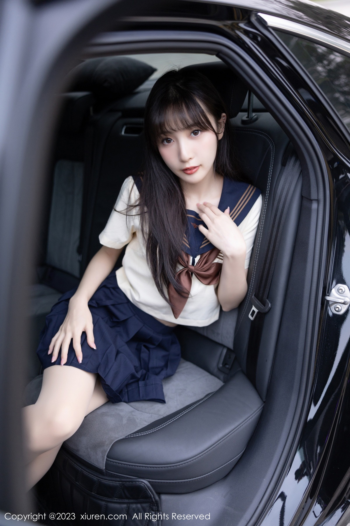 [XiuRen]高清写真图 2023.01.12 No.6126 林星阑 制服美腿