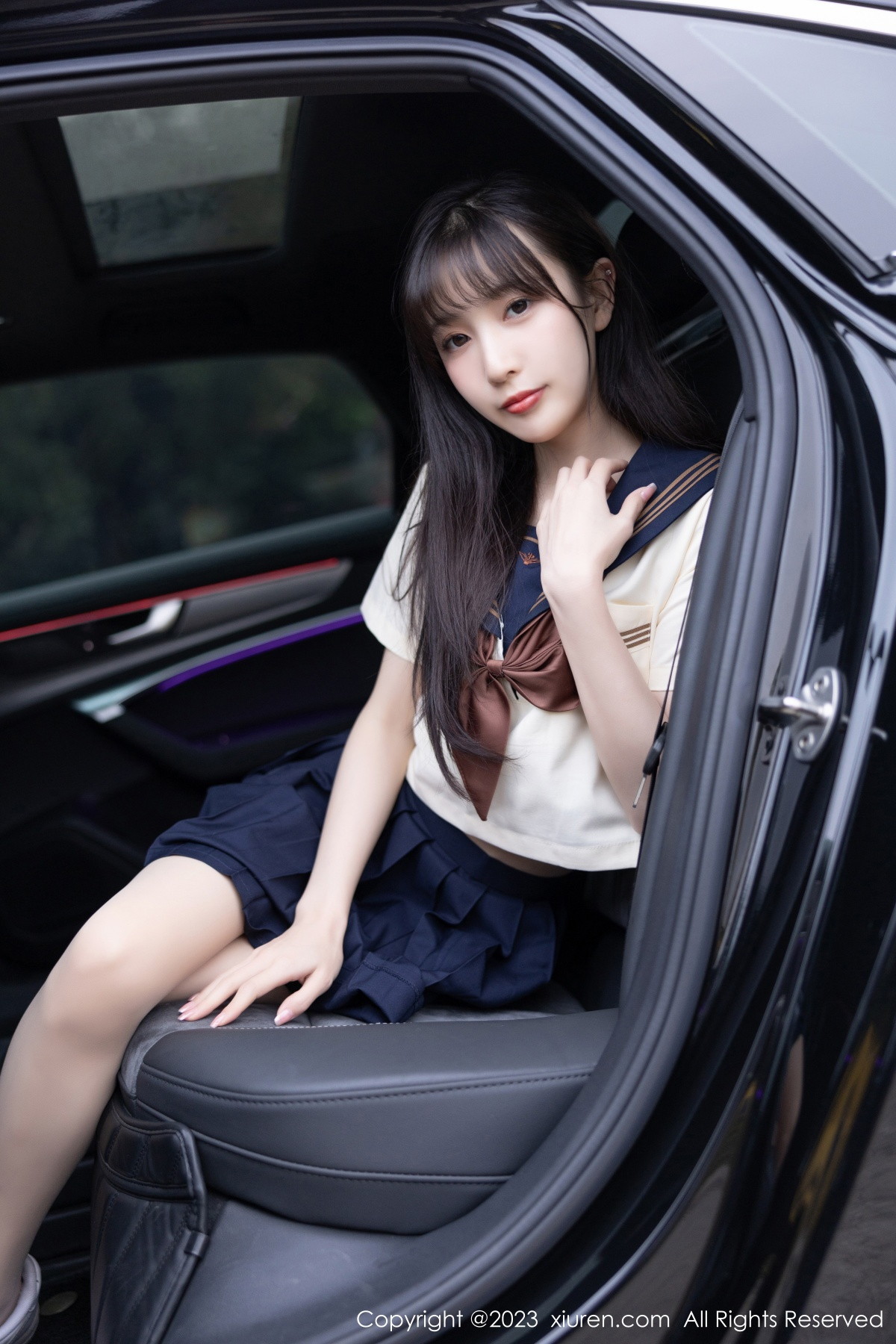 [XiuRen]高清写真图 2023.01.12 No.6126 林星阑 制服美腿