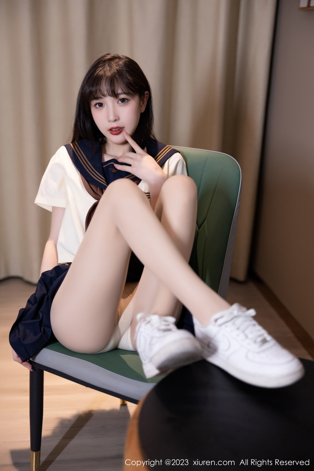 [XiuRen]高清写真图 2023.01.12 No.6126 林星阑 制服美腿