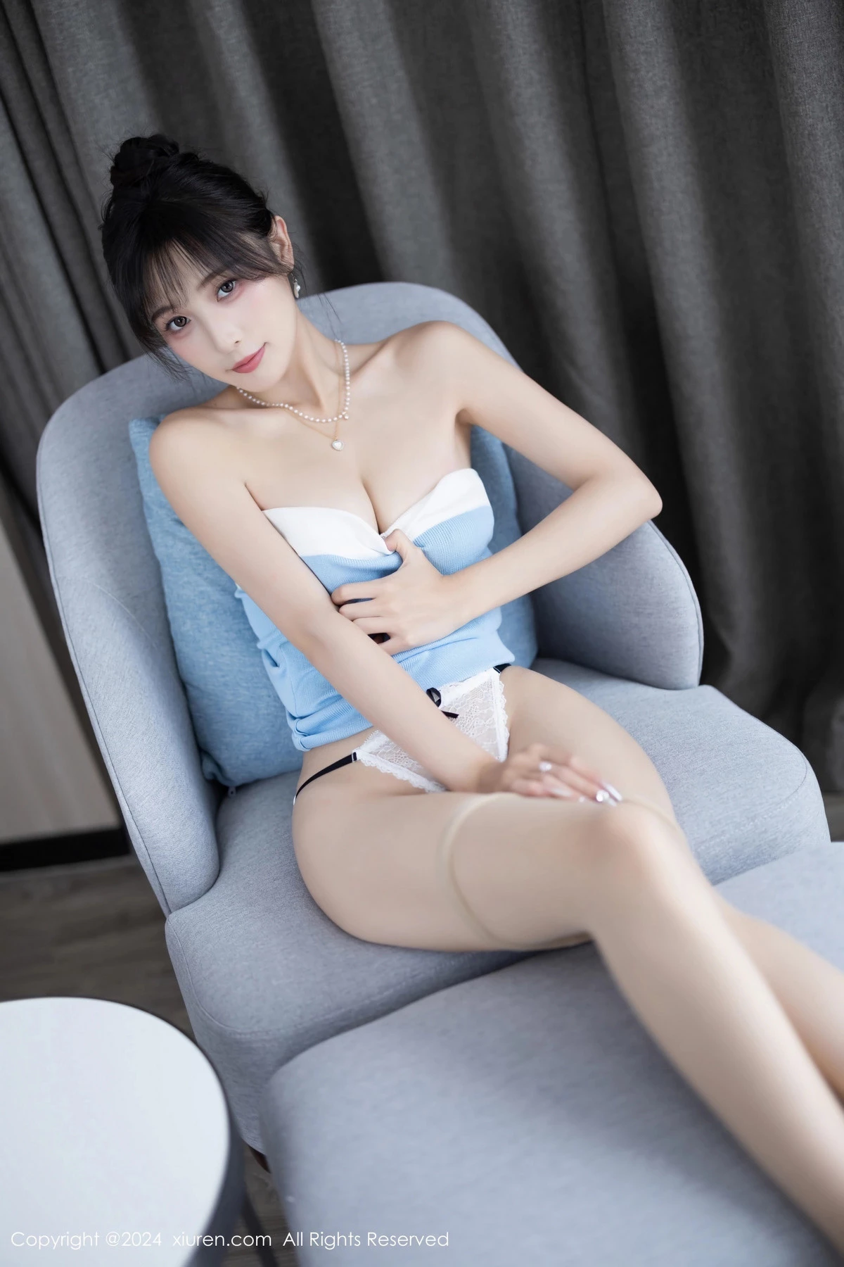 [XiuRen]高清写真图 2024.03.01 No.8165 林星阑 性感黑丝