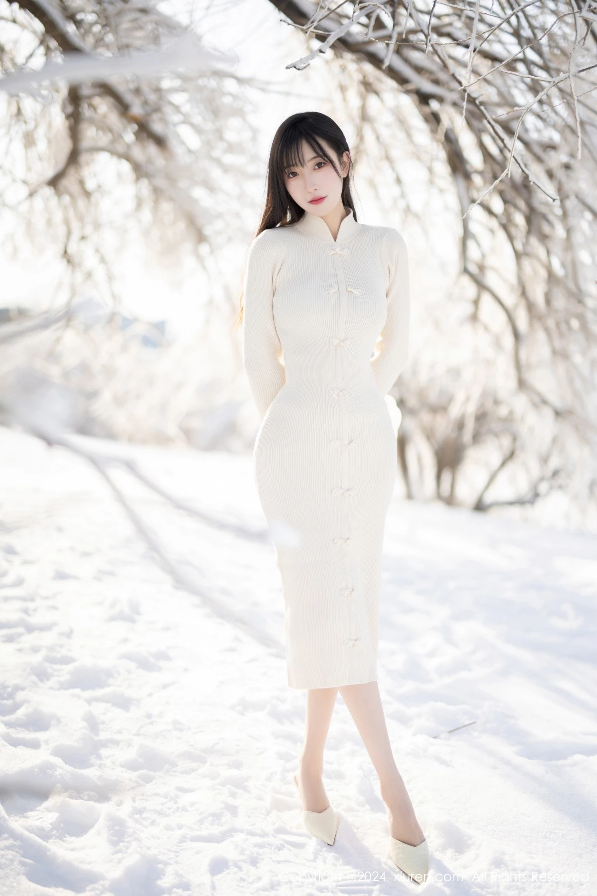 [XiuRen]高清写真图 2024.03.28 No.8307 林星阑 美腿丝袜