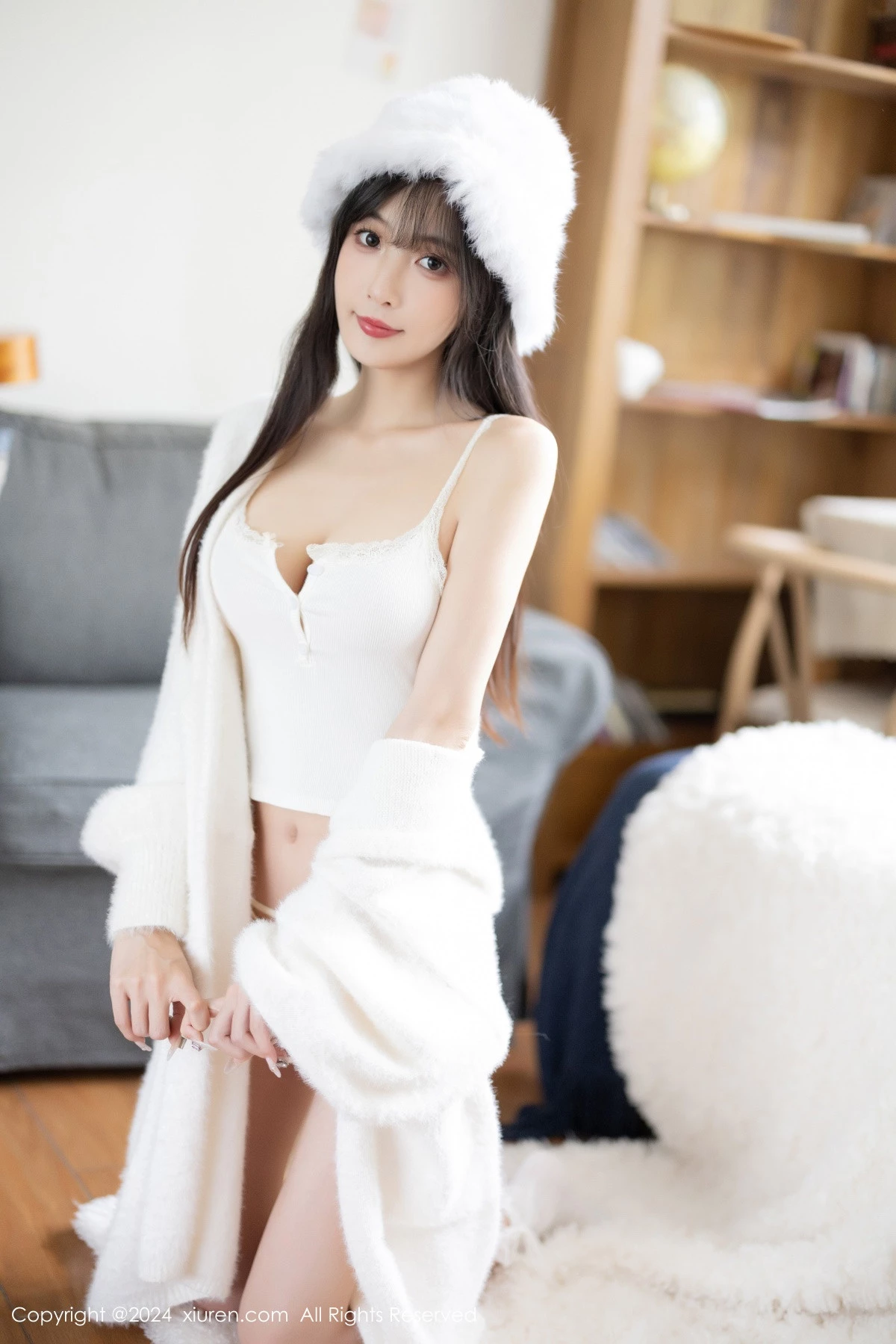 [XiuRen]高清写真图 2024.03.28 No.8307 林星阑 美腿丝袜