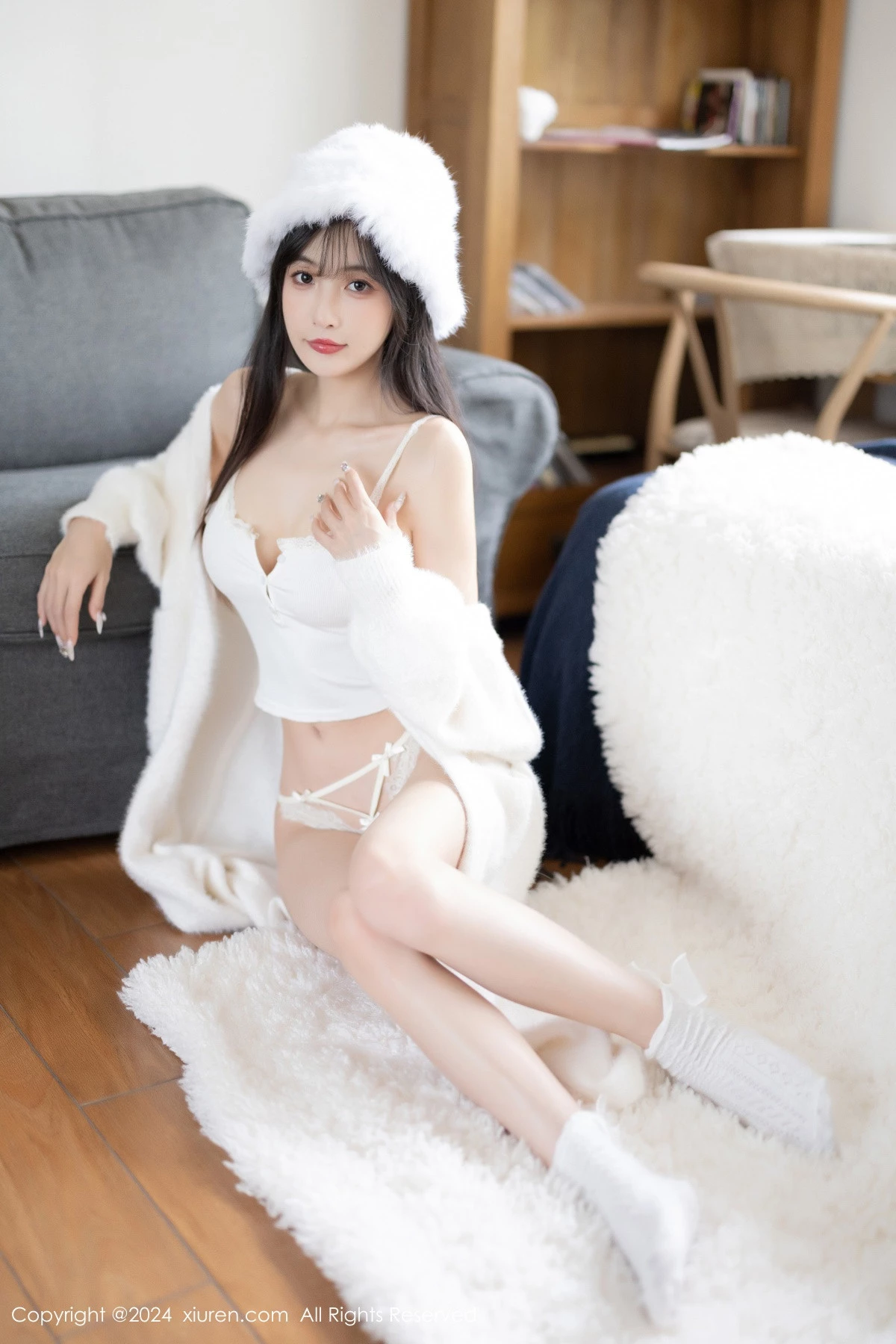 [XiuRen]高清写真图 2024.03.28 No.8307 林星阑 美腿丝袜