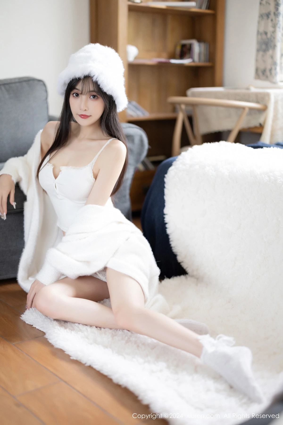 [XiuRen]高清写真图 2024.03.28 No.8307 林星阑 美腿丝袜