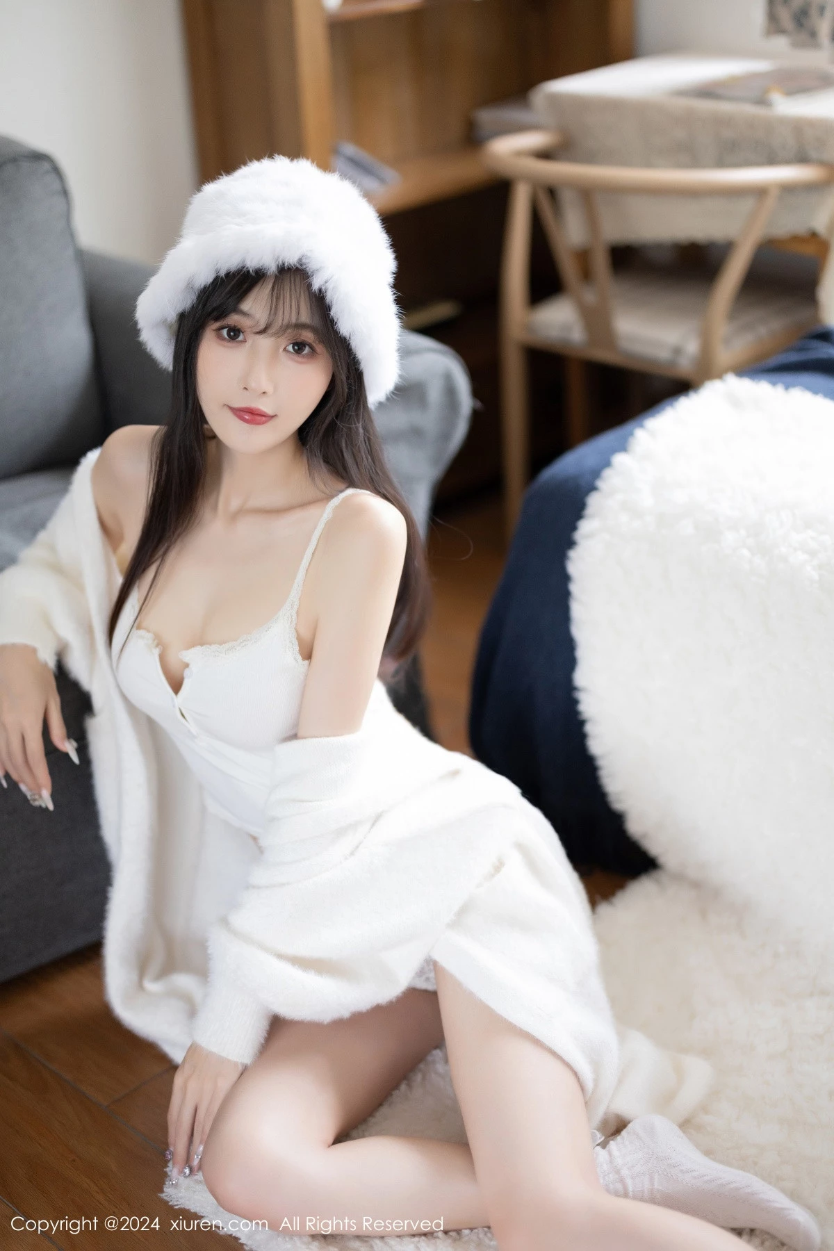 [XiuRen]高清写真图 2024.03.28 No.8307 林星阑 美腿丝袜
