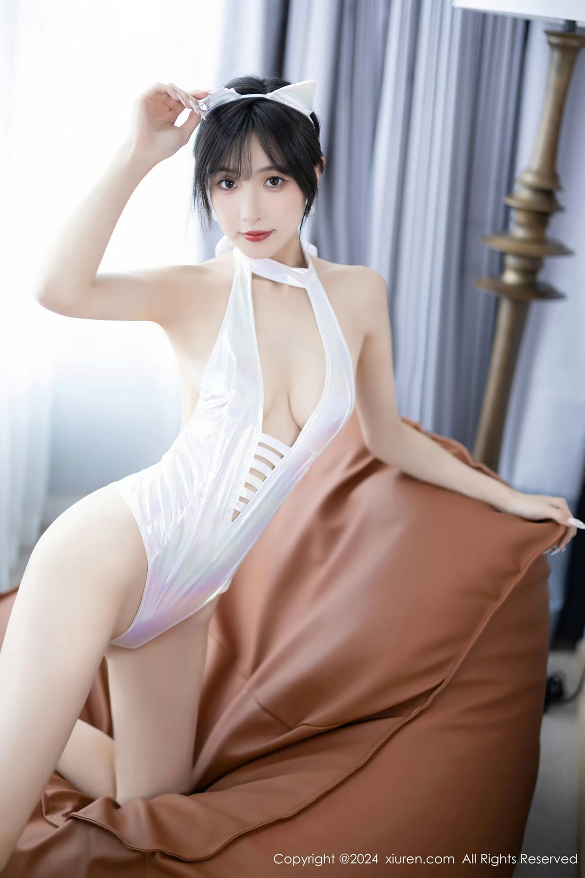 [XiuRen]高清写真图 2024.04.17 No.8409 林星阑 美腿性感