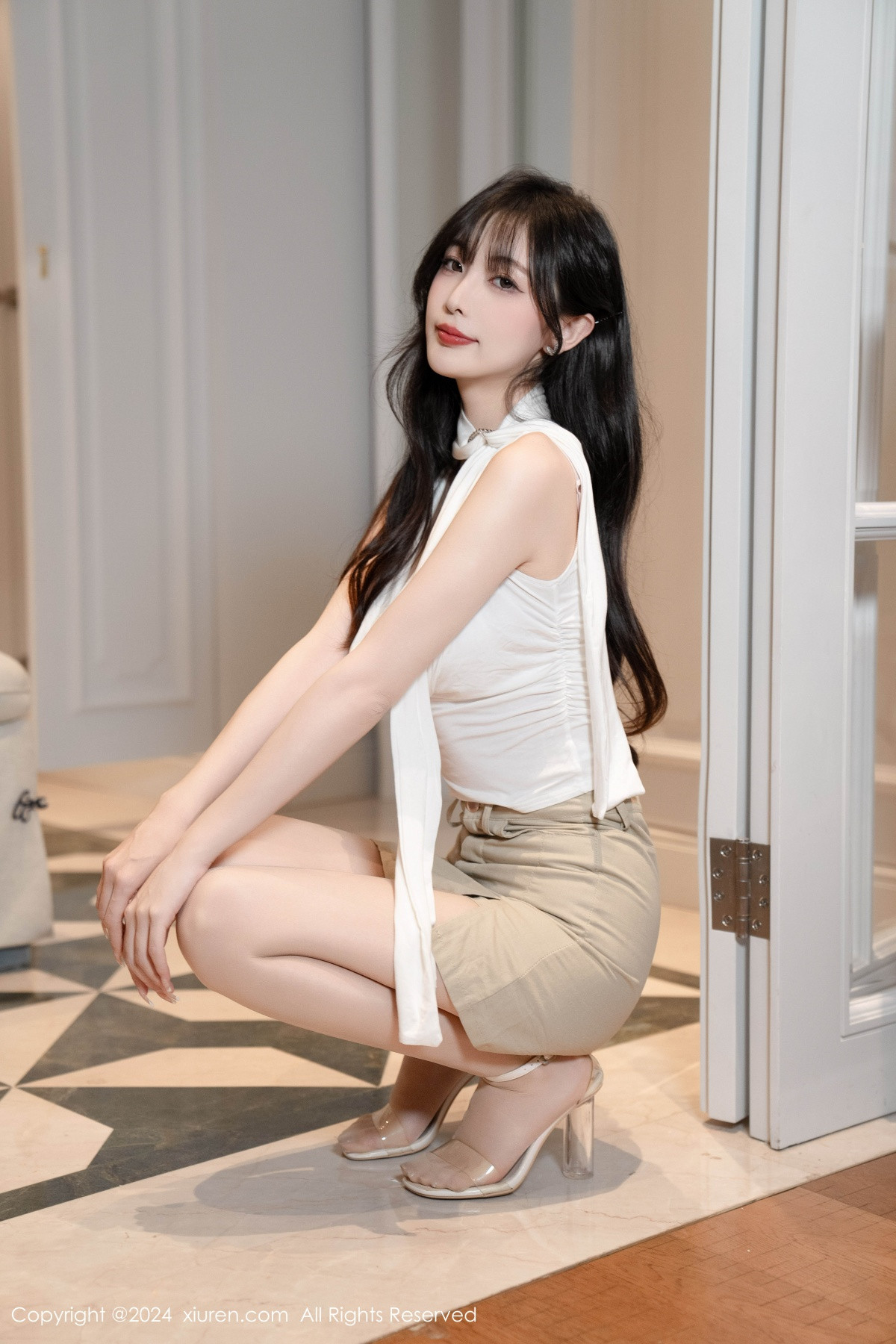 [XiuRen]高清写真图 2024.07.12 No.8849 林星阑 丝袜美腿