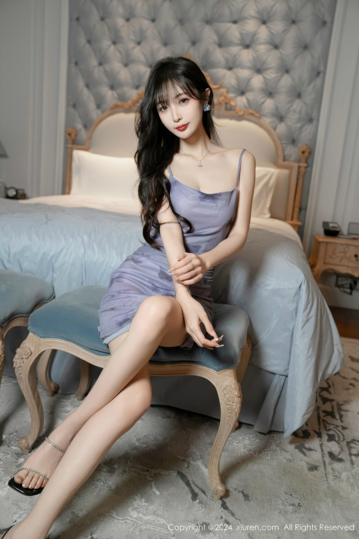 [XiuRen]高清写真图 2024.07.25 No.8915 林星阑 黑丝美腿
