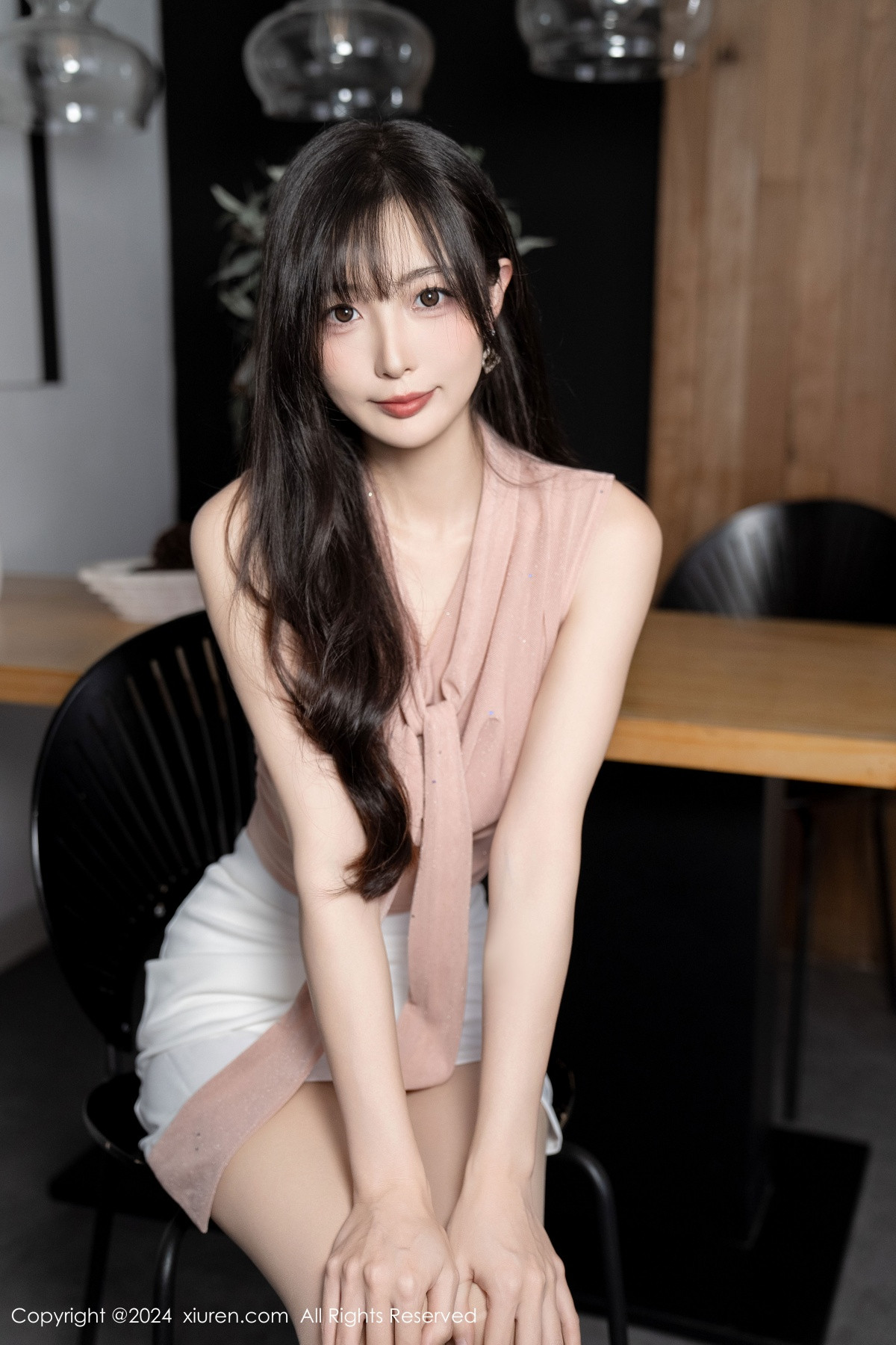 [XiuRen]高清写真图 2024.08.07 No.8980 林星阑 丝袜美腿