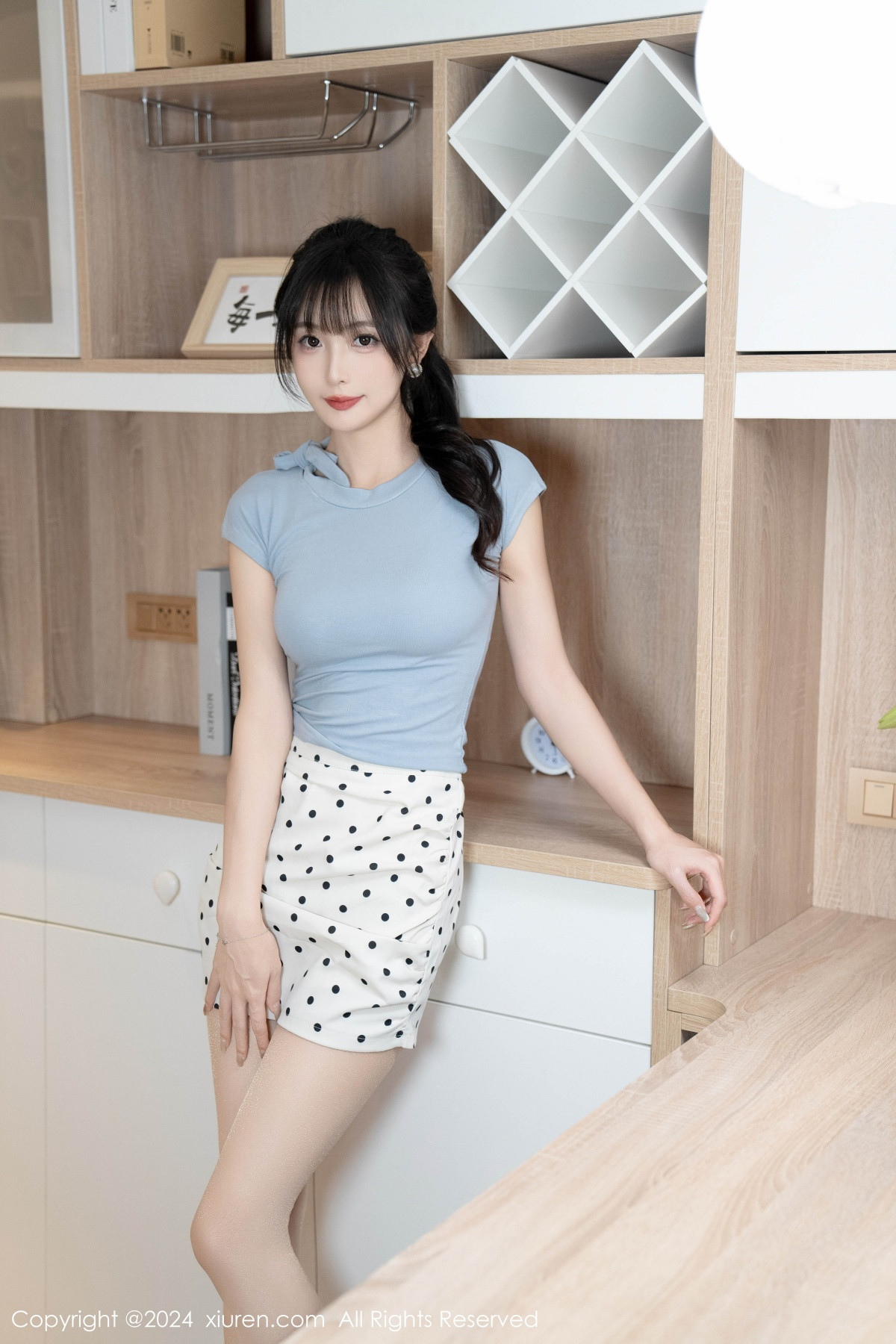 [XiuRen]高清写真图 2024.08.22 No.9054 林星阑 丝袜美腿