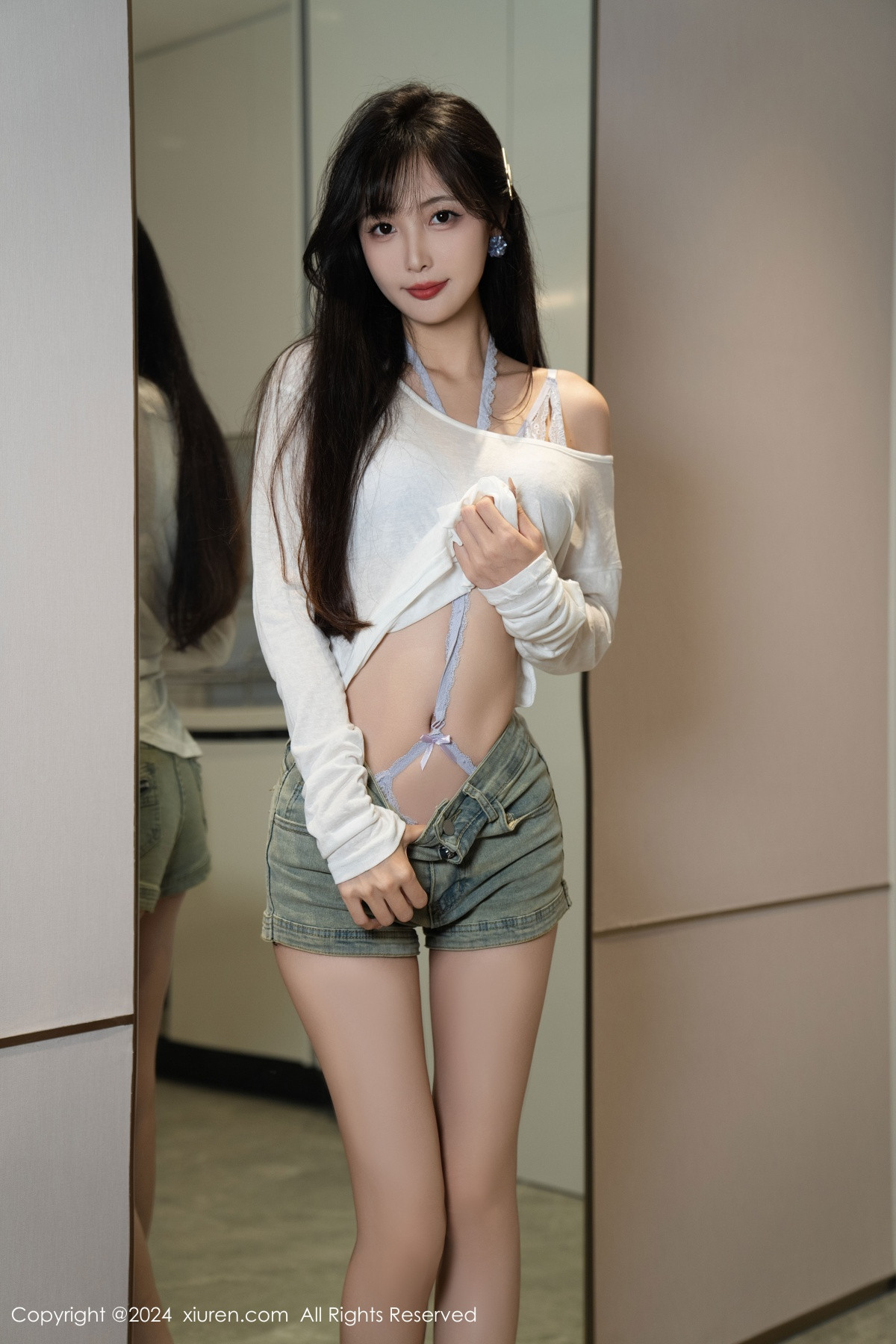 [XiuRen]高清写真图 2024.09.26 No.9215 林星阑 美腿性感