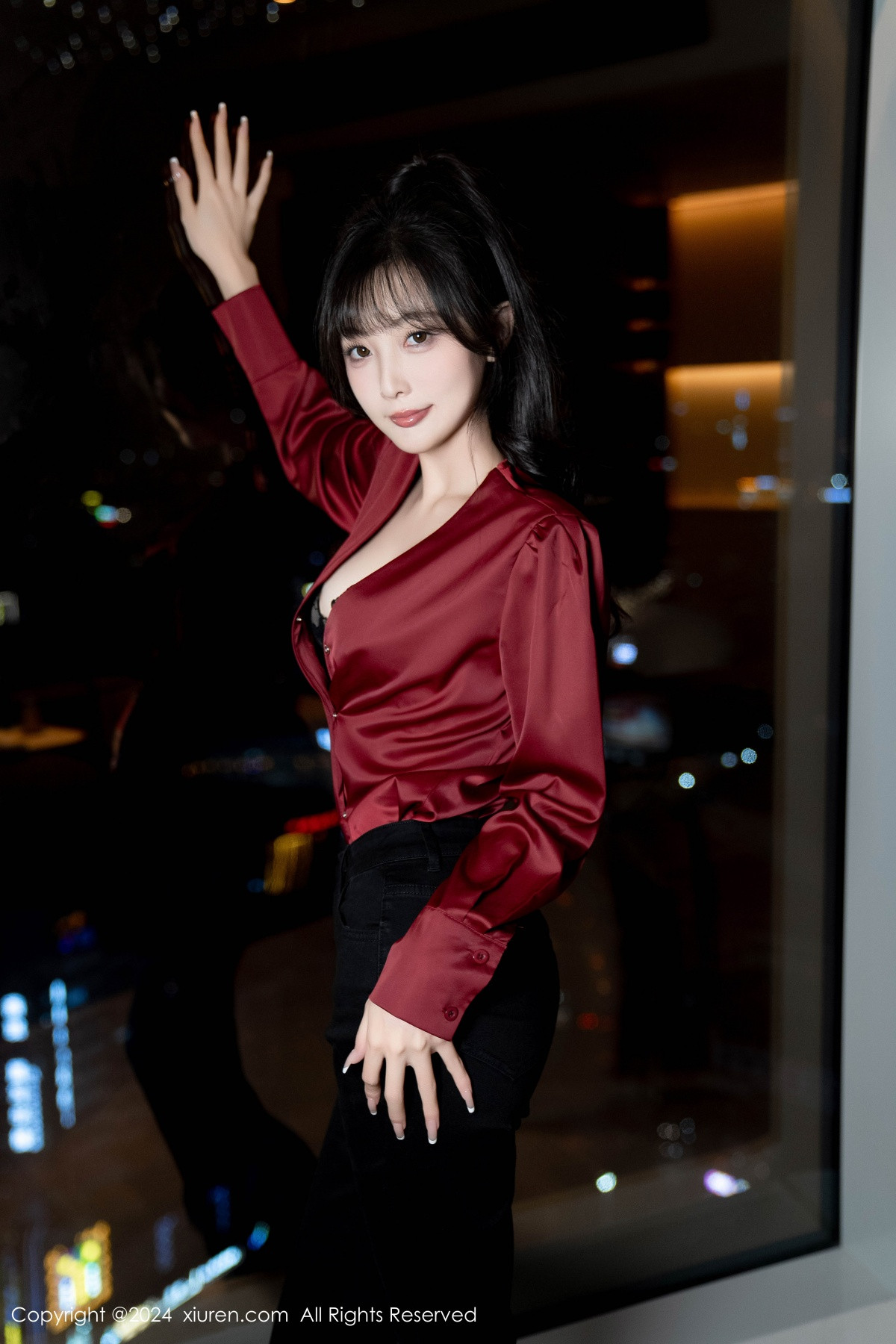 [XiuRen]高清写真图 2024.10.16 No.9299 林星阑 黑丝美腿