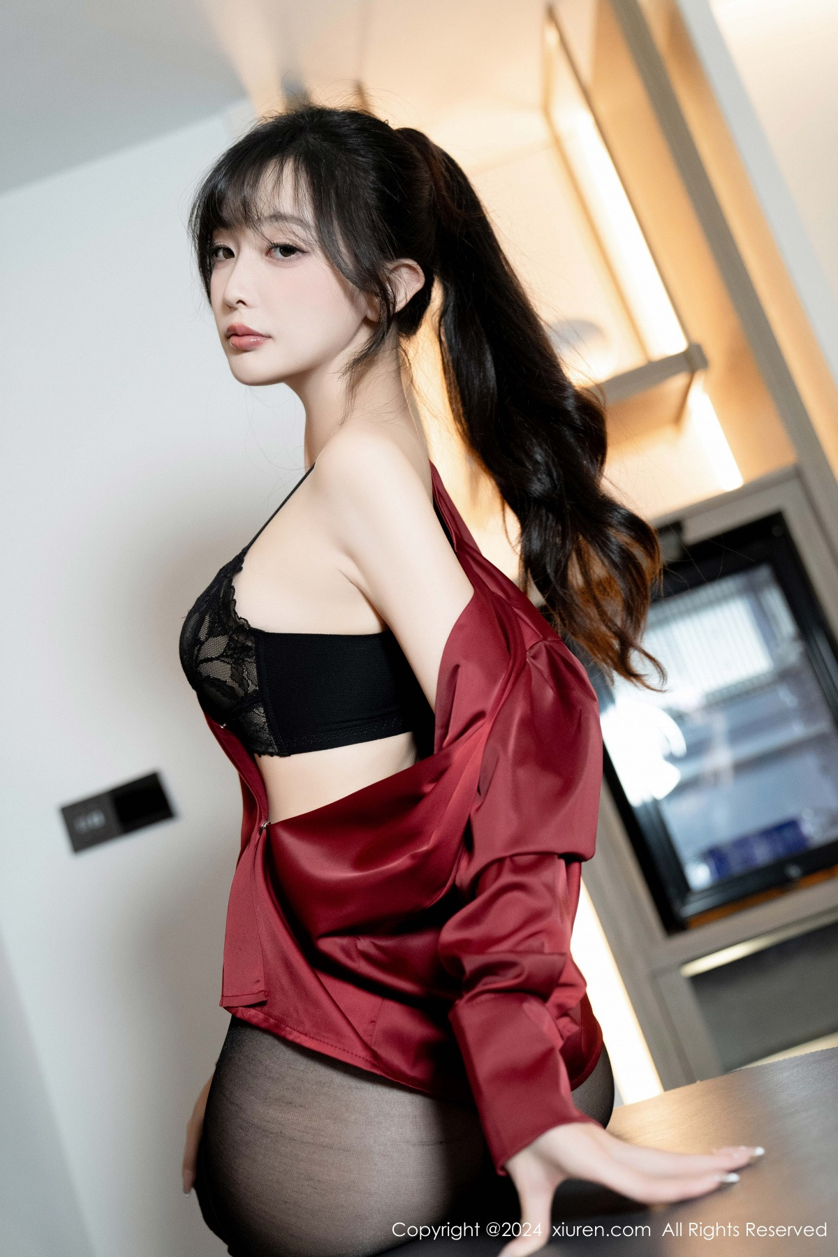 [XiuRen]高清写真图 2024.10.16 No.9299 林星阑 黑丝美腿