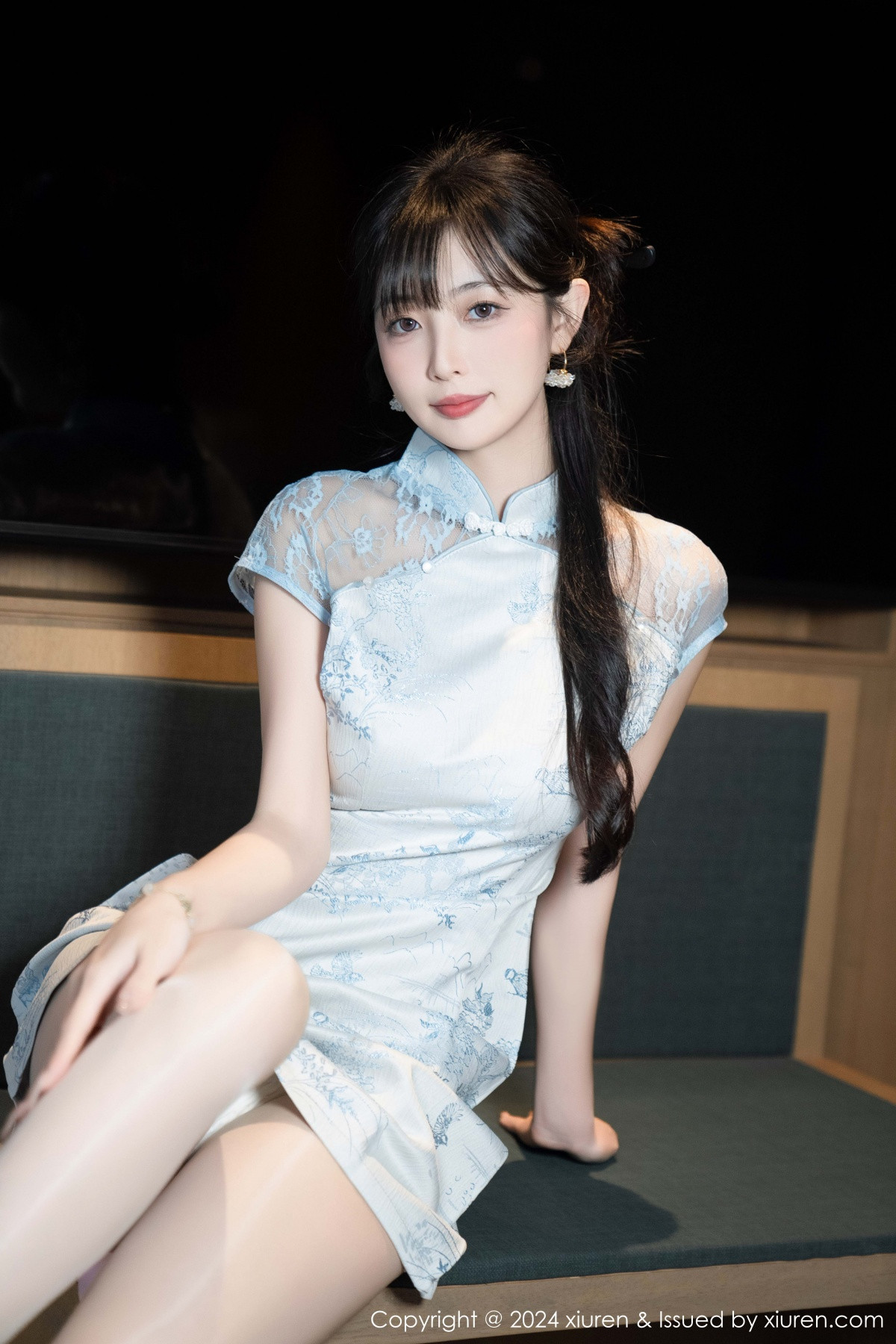 [XiuRen]高清写真图 2024.11.22 No.9487 林星阑 旗袍美腿