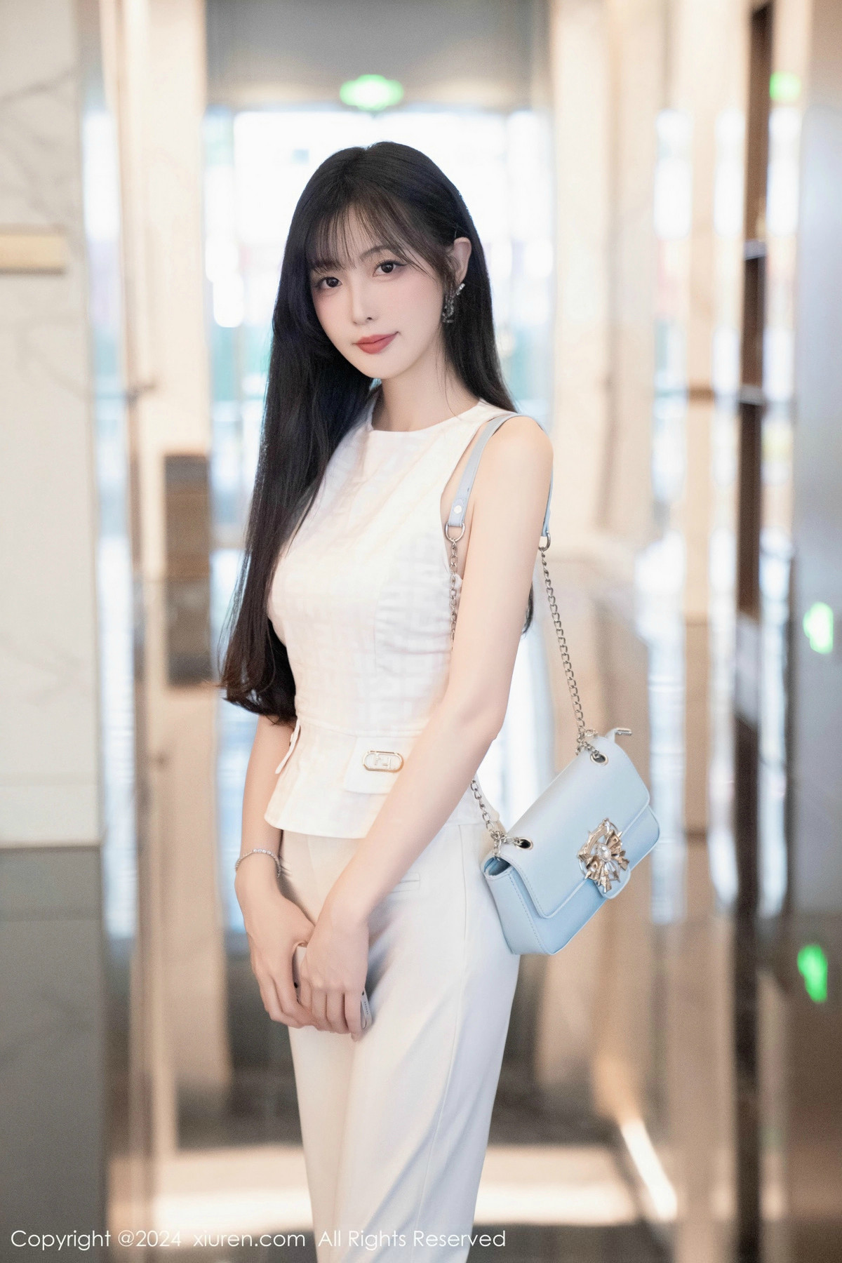 [XiuRen]高清写真图 2024.11.29 No.9528 林星阑 美腿丝袜
