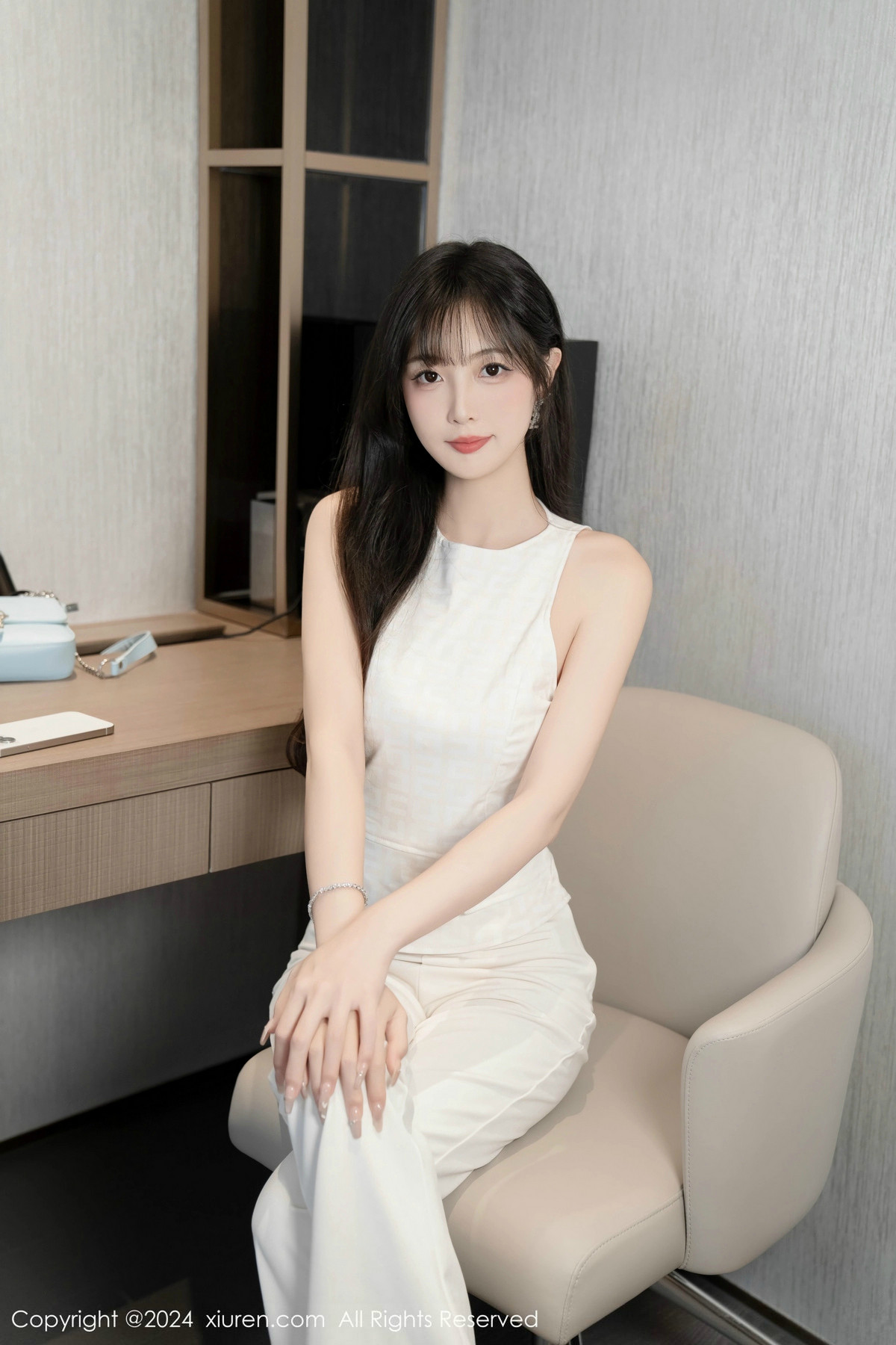 [XiuRen]高清写真图 2024.11.29 No.9528 林星阑 美腿丝袜