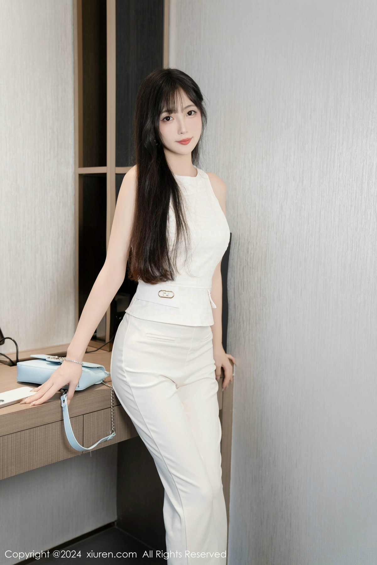 [XiuRen]高清写真图 2024.11.29 No.9528 林星阑 美腿丝袜