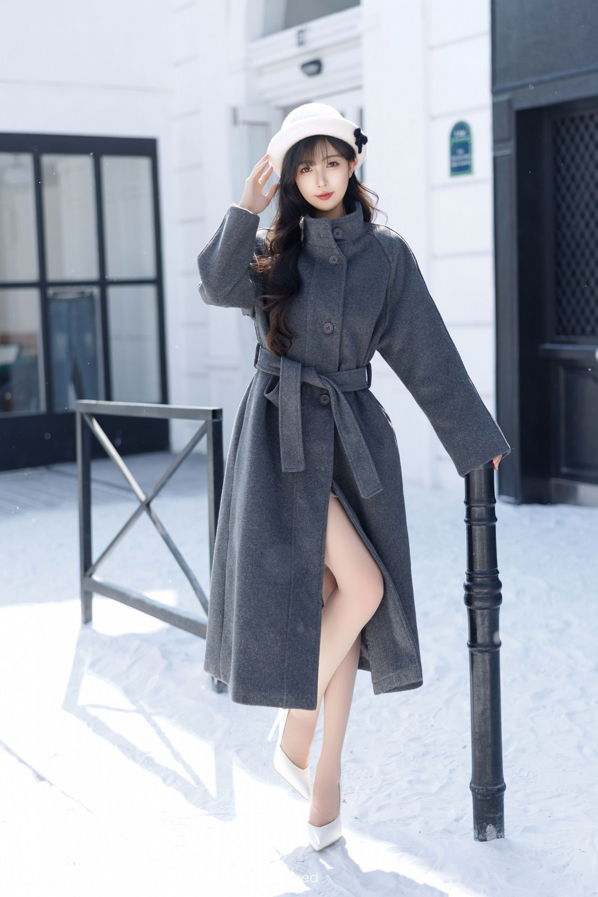 [XiuRen]高清写真图 2025.02.10 No.9863 林星阑 丝袜美腿