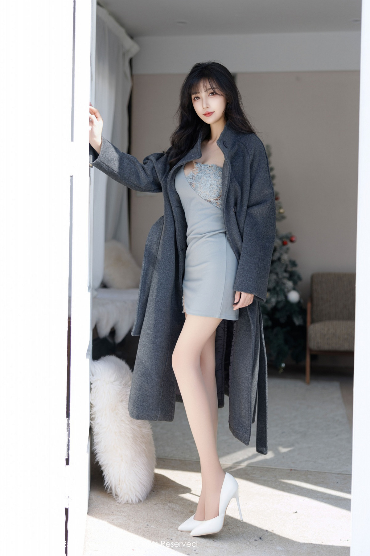 [XiuRen]高清写真图 2025.02.10 No.9863 林星阑 丝袜美腿