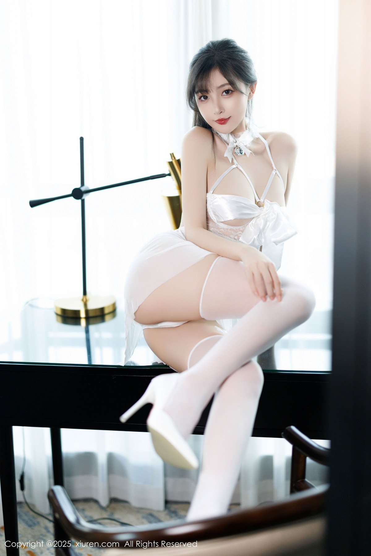 [XiuRen]高清写真图 2025.02.10 No.9863 林星阑 丝袜美腿