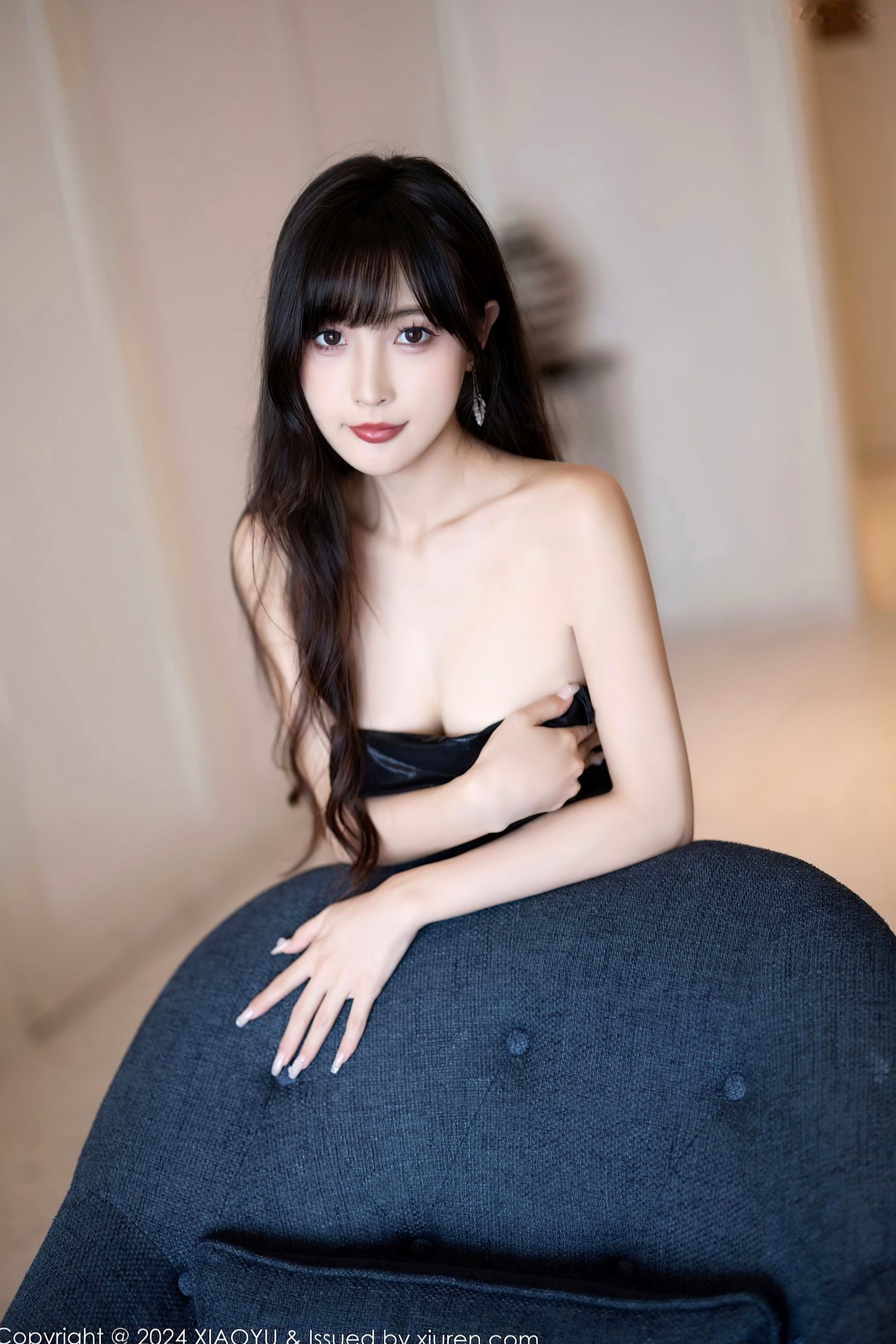 Gallery - XiaoYu语画界 - Painting World ：林星阑海南旅拍私房照，黑丝美腿吊带短裙，灰纱透视轻熟风女神诱惑大片语画界 - Painting World 黑丝私房照诱惑女神 林星阑女神私房照_秀色女神 - image 28