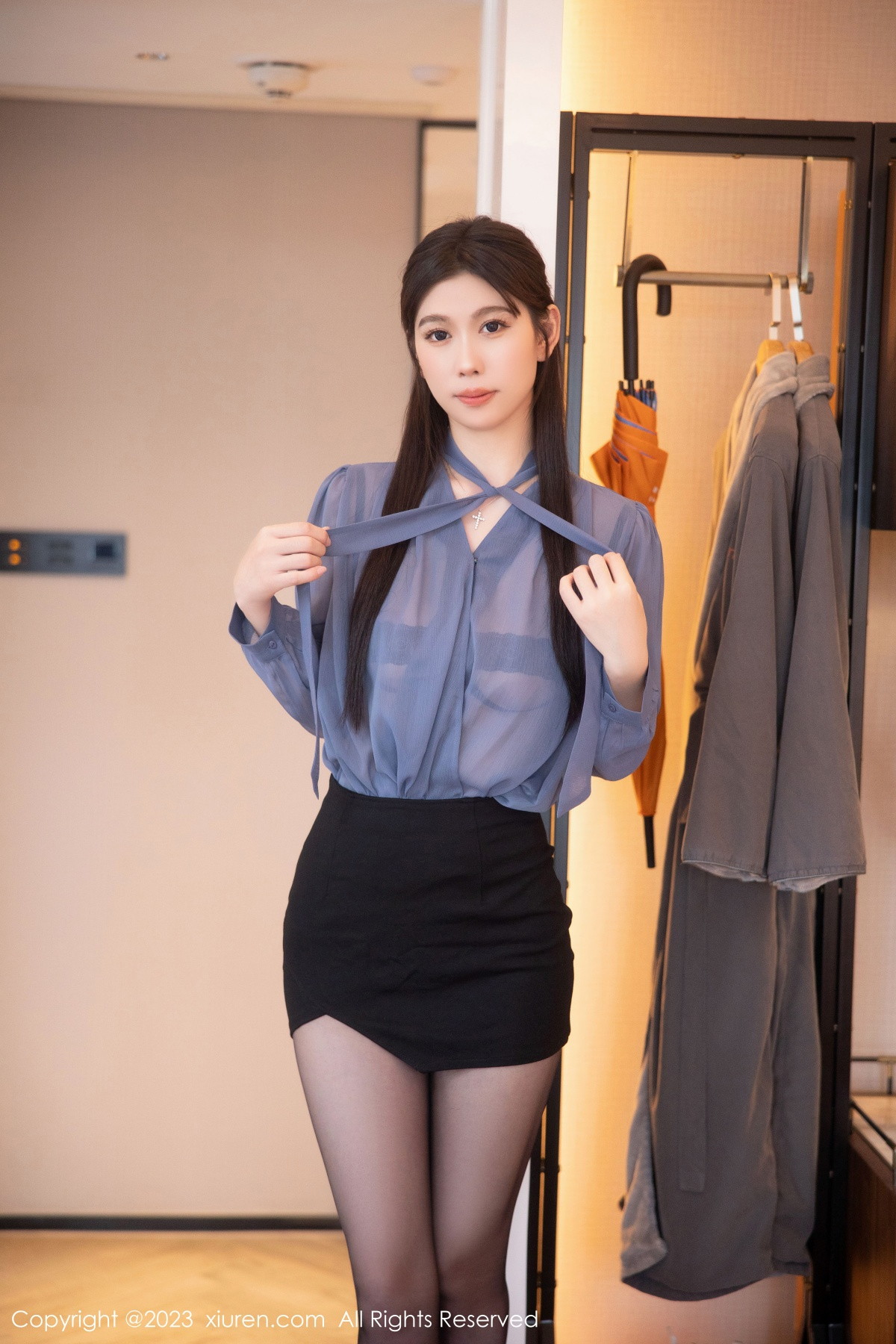 [XiuRen]高清写真图 2023.01.12 No.6122 李雅柔182CM 黑丝美腿