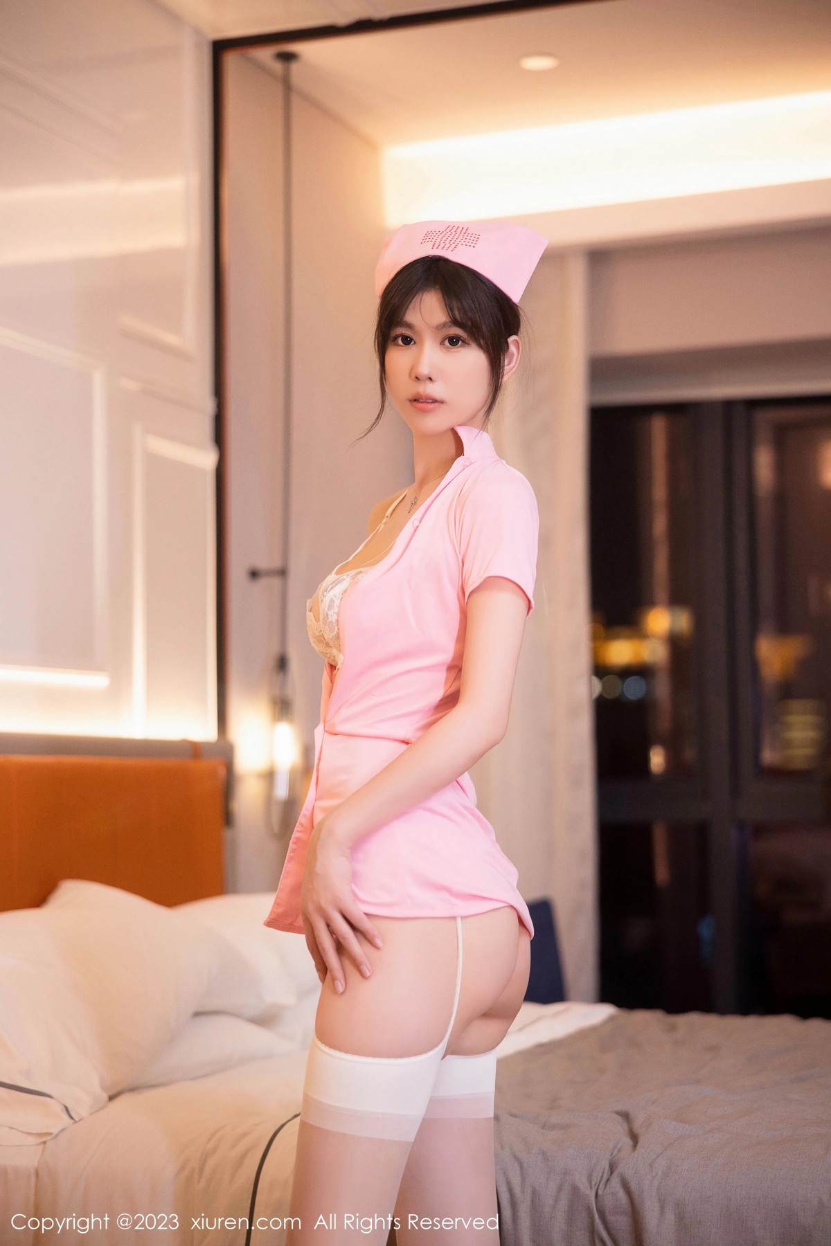 [XiuRen]高清写真图 2023.06.14 No.6910 李雅柔182CM 护士服美腿