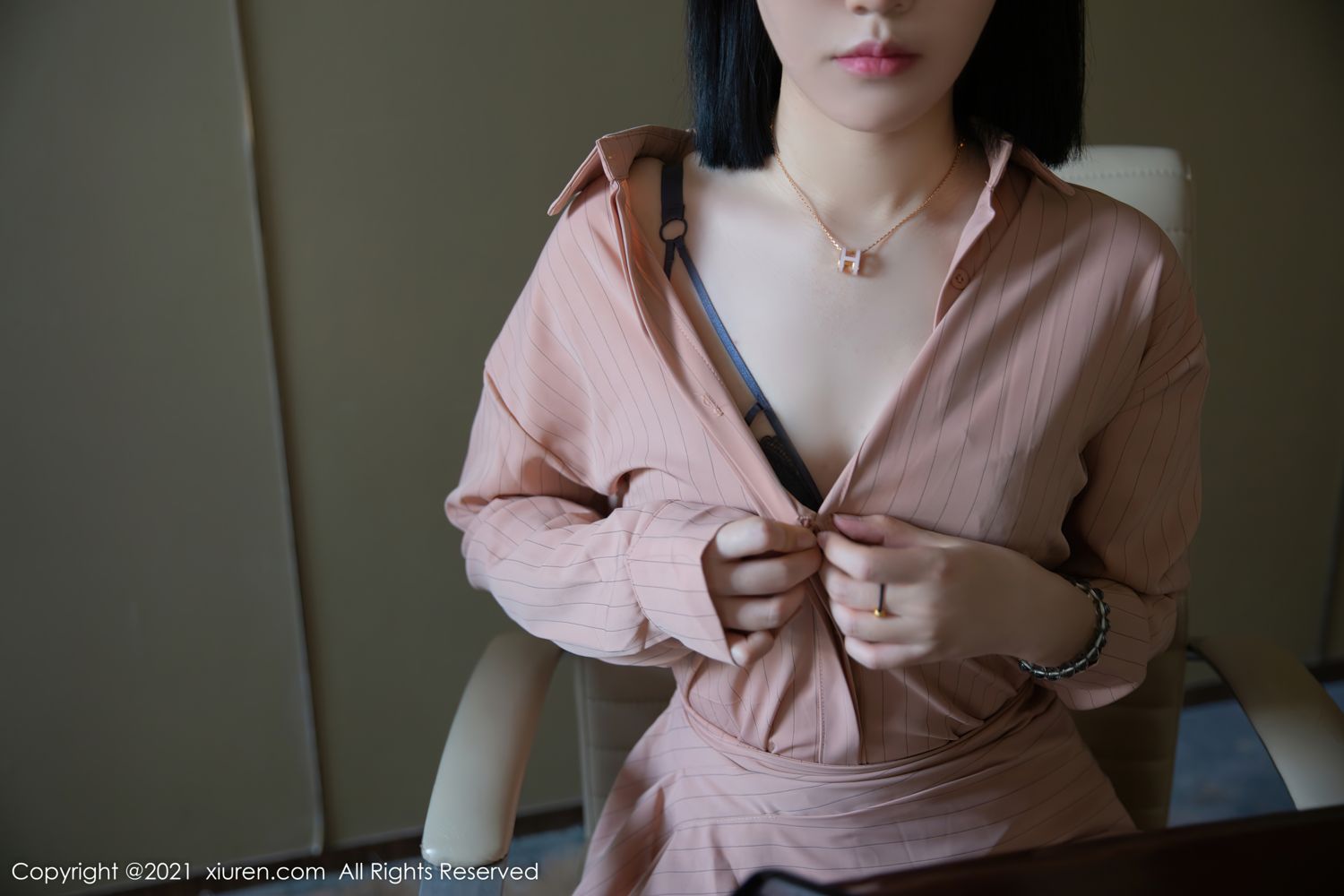 [XiuRen]高清写真图 2021.12.28 No.4393 一颗甜蛋黄a