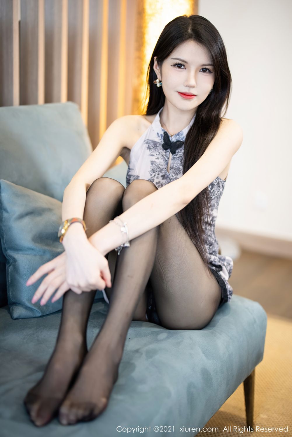新人模特媛媛酱 典雅韵味古典旗袍