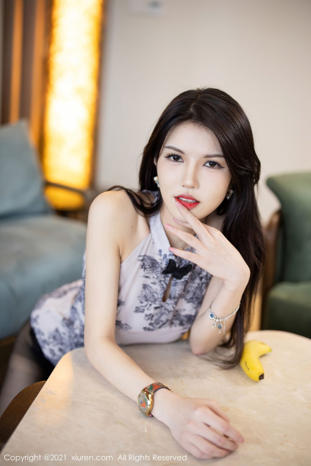 新人模特媛媛酱 典雅韵味古典旗袍