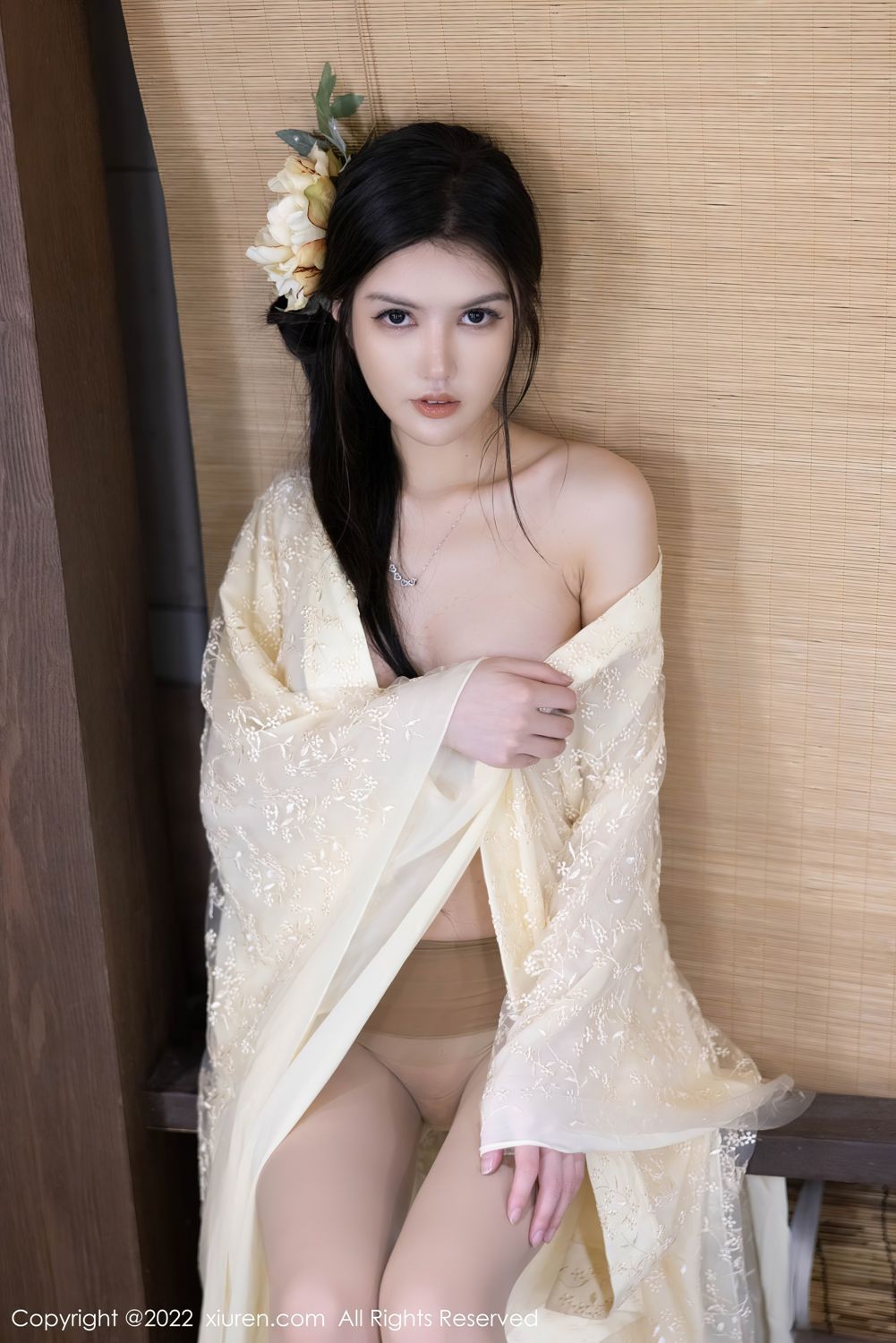 [XiuRen]高清写真图 2022.08.04 No.5387 媛媛酱belle