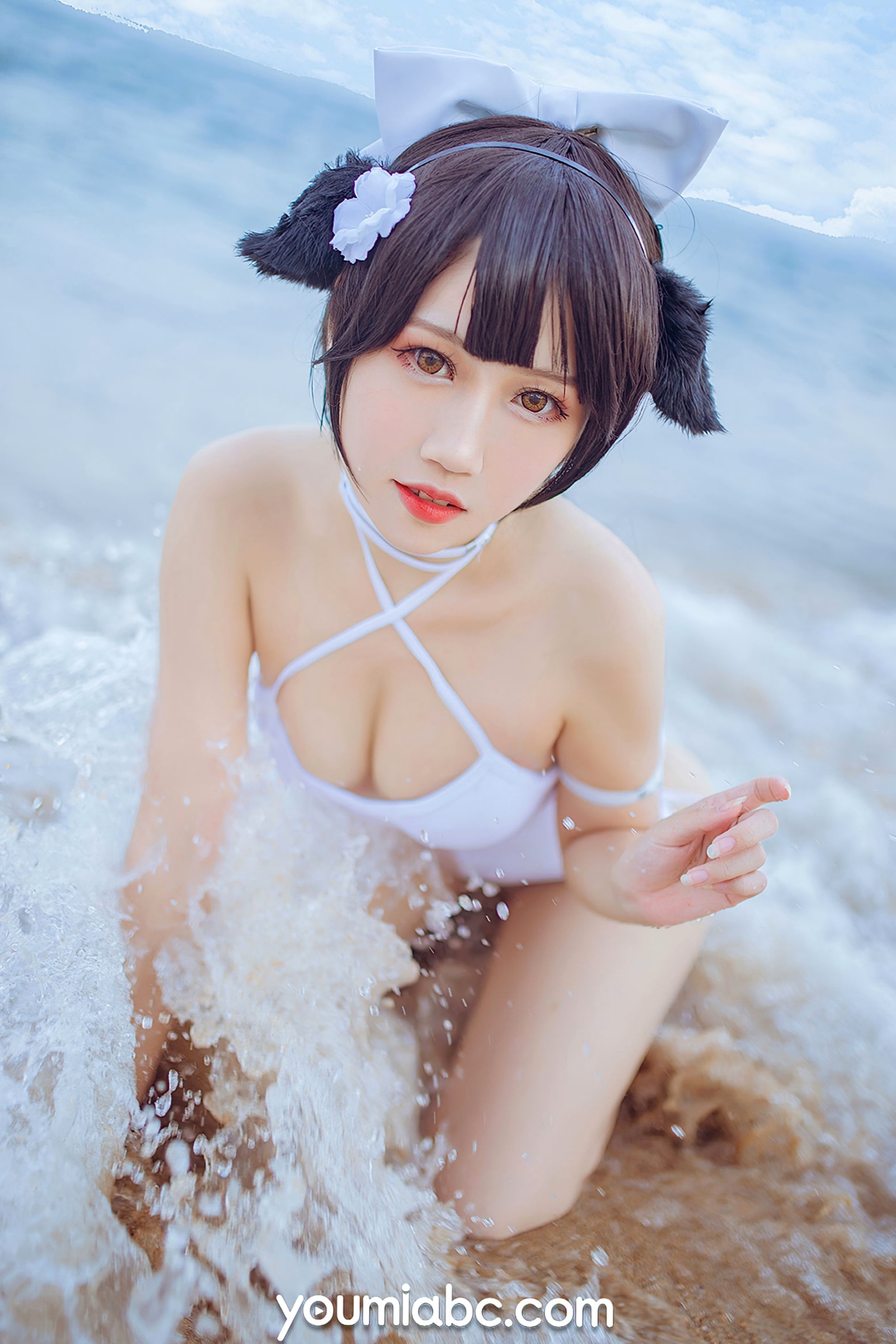 Gallery - YouMi尤蜜：抖娘利世《碧蓝航线》COS泳装大尺度美图，猫耳萌妹海边礁石写真，纯白连体泳衣展现极致诱惑，清新甜美风情万种尤蜜荟 - Chiness Model 角色扮演萌系户外性感诱惑 抖娘利世女神私房照_秀色女神 - image 28