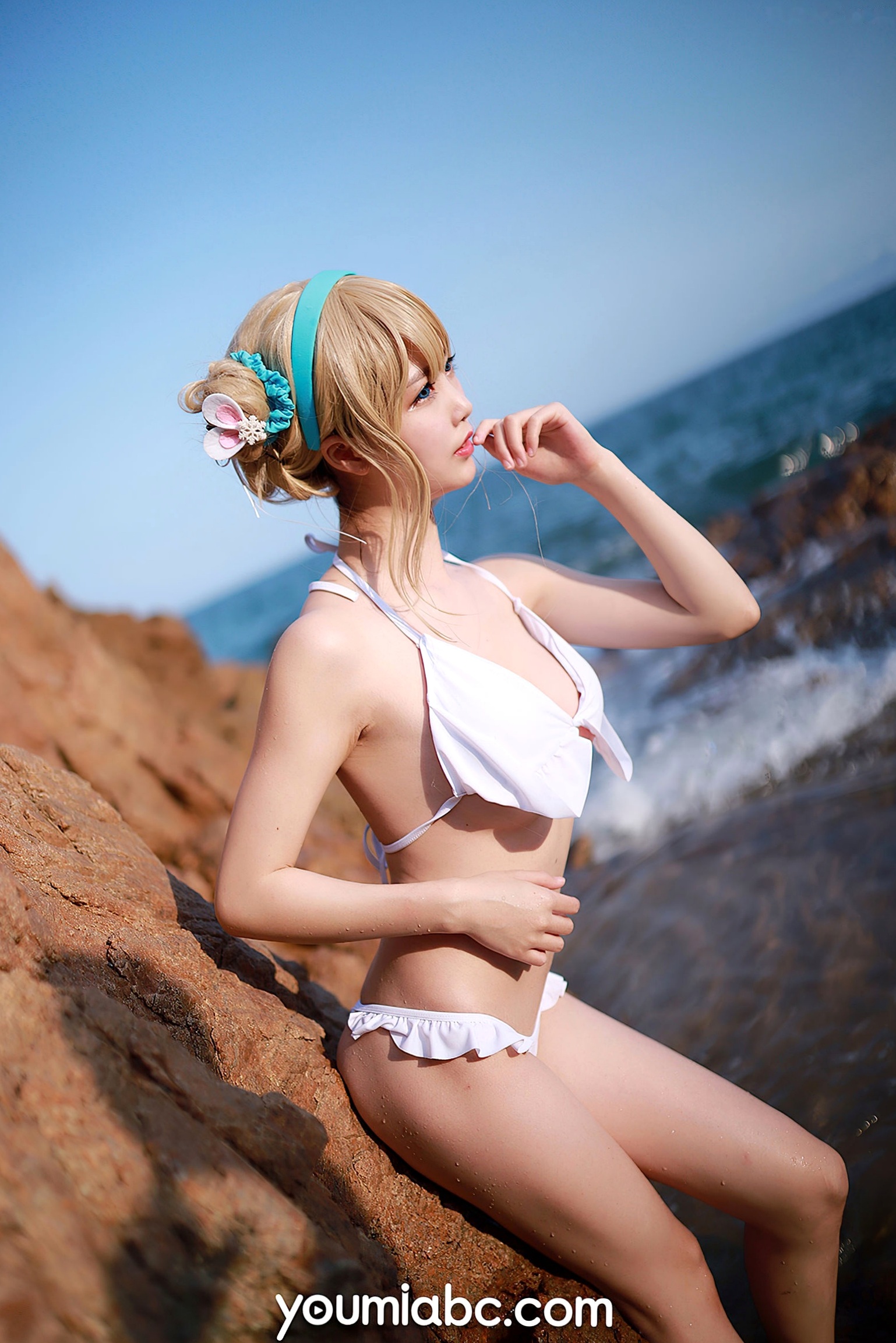 Gallery - YouMi尤蜜-2020.12.09-抖娘利世-《海边的索米》：海边岩石礁滩比基尼性感高清写真性感比基尼清纯尤蜜荟 - Chiness Model 沙滩 抖娘利世女神私房照_秀色女神 - image 8
