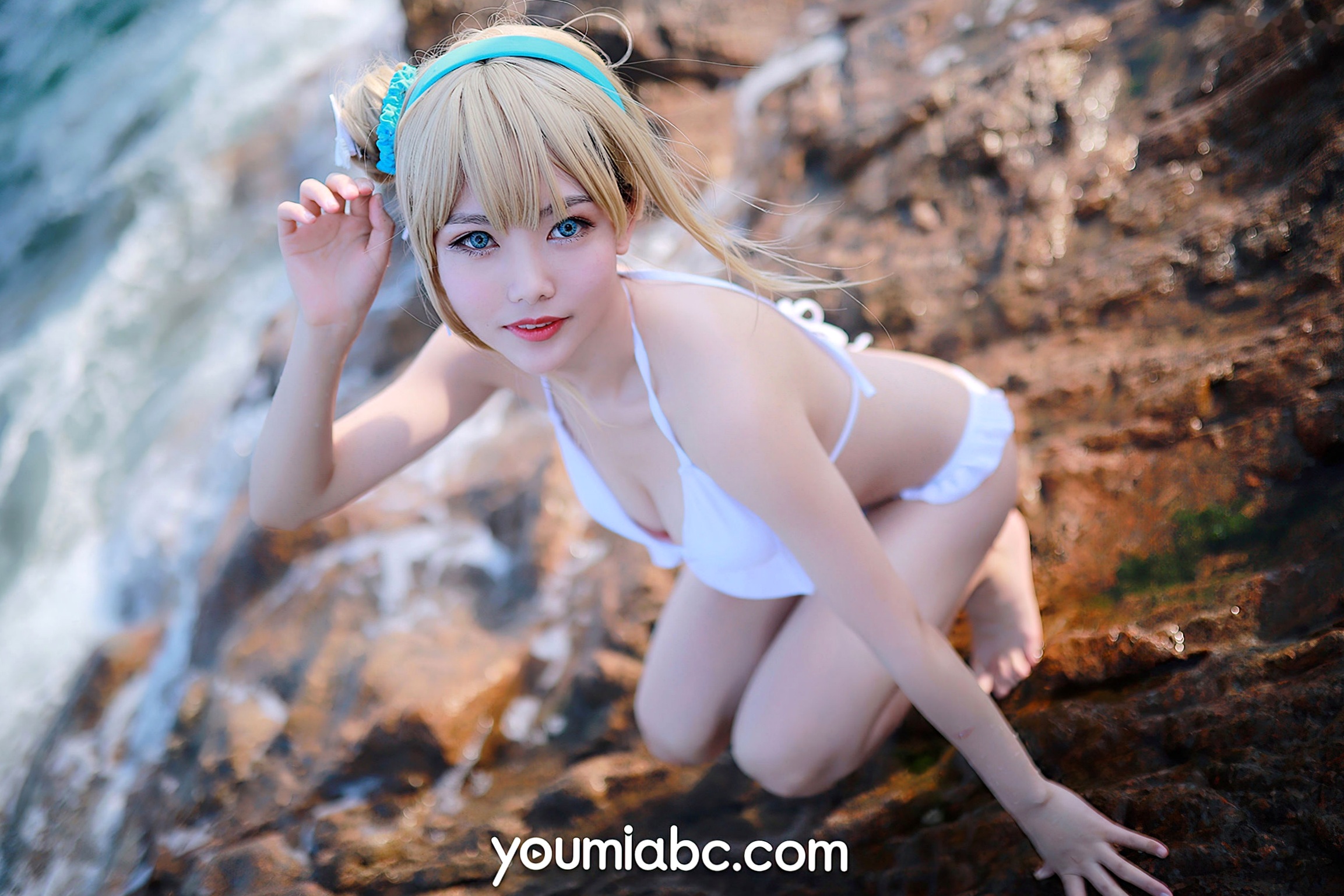 Gallery - YouMi尤蜜-2020.12.09-抖娘利世-《海边的索米》：海边岩石礁滩比基尼性感高清写真性感比基尼清纯尤蜜荟 - Chiness Model 沙滩 抖娘利世女神私房照_秀色女神 - image 11